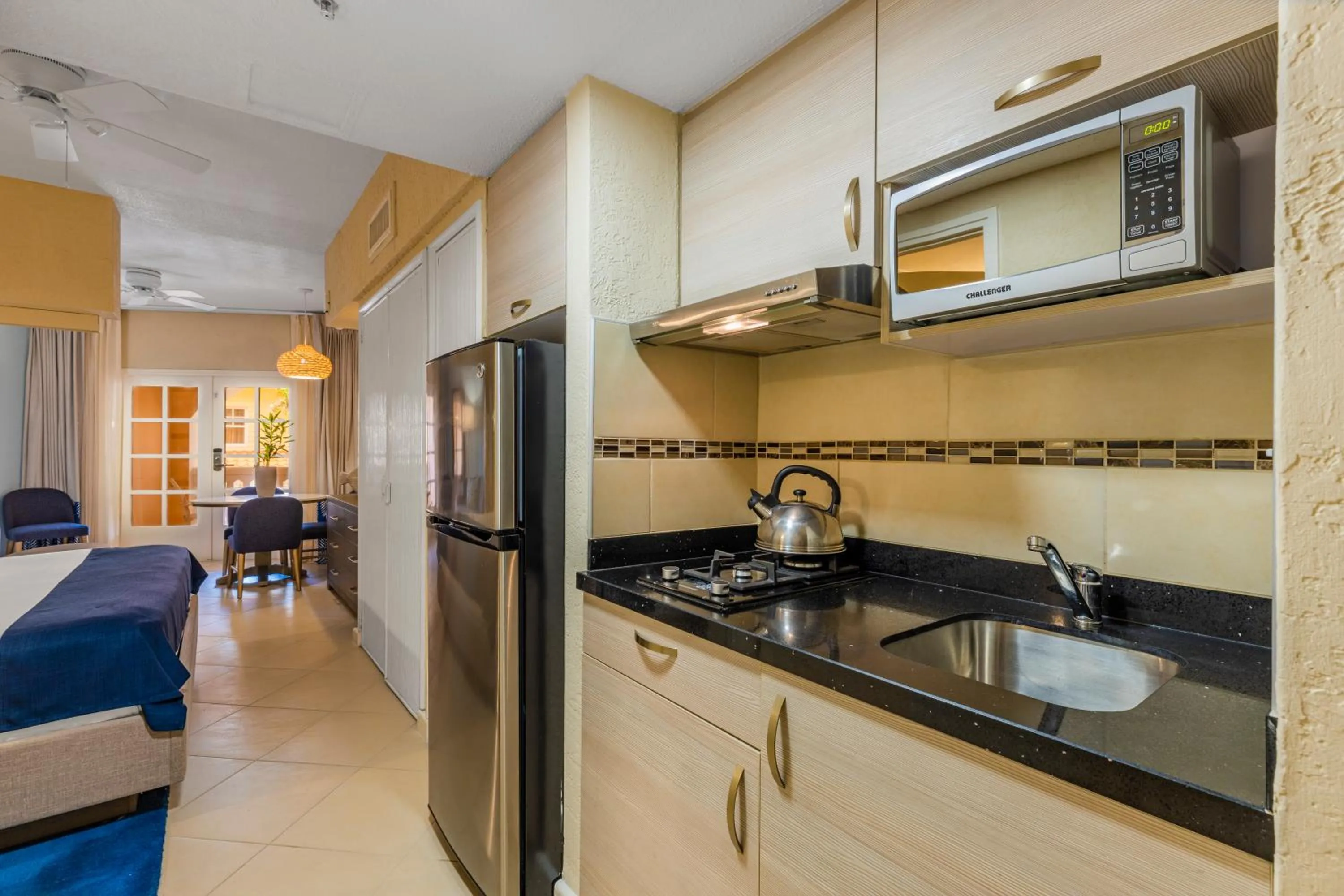 Kitchen or kitchenette in Playa Linda Beach Resort