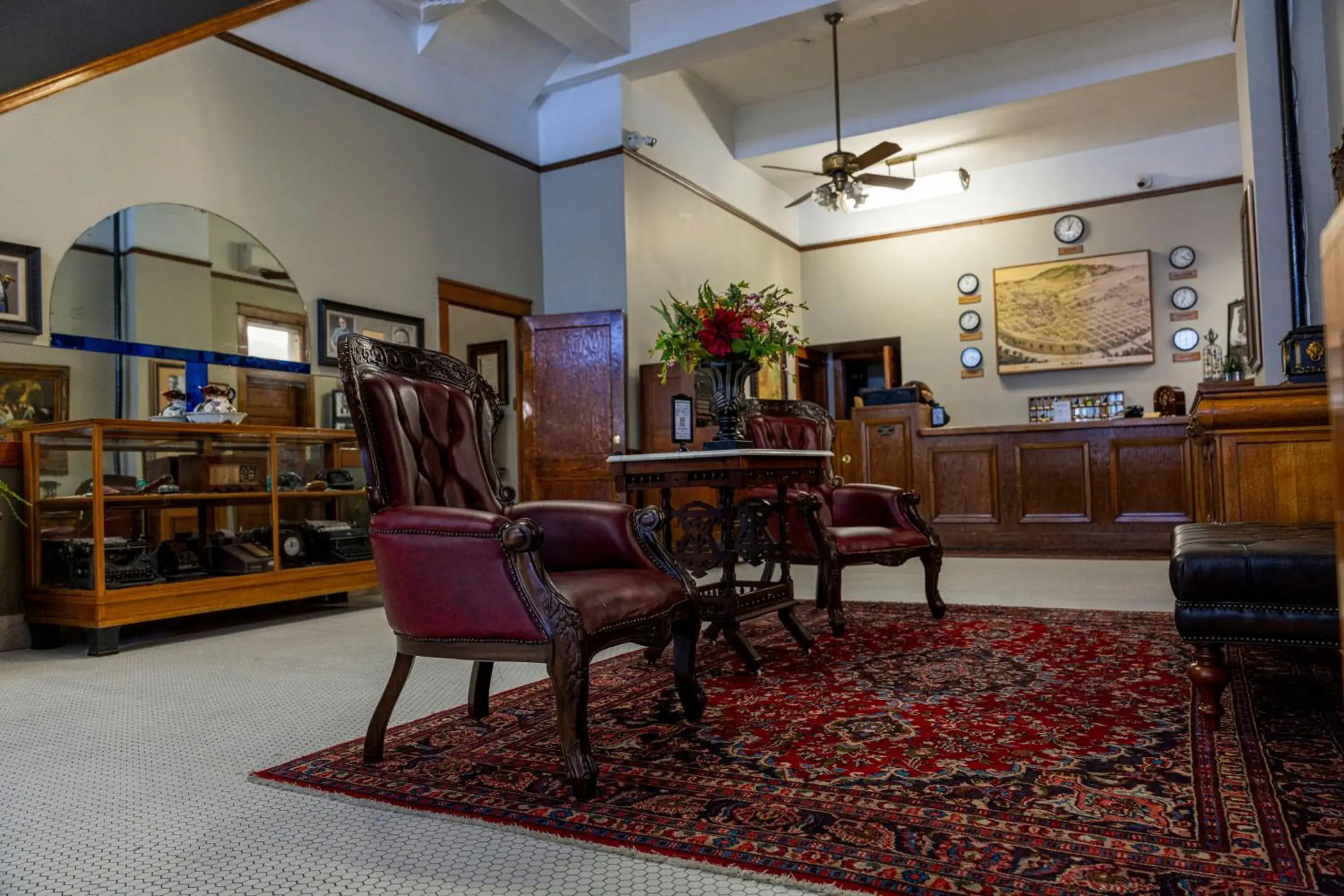 Lobby or reception in Gardner Hotel & Hostel Lobby or reception in Gardner Hotel & Hostel