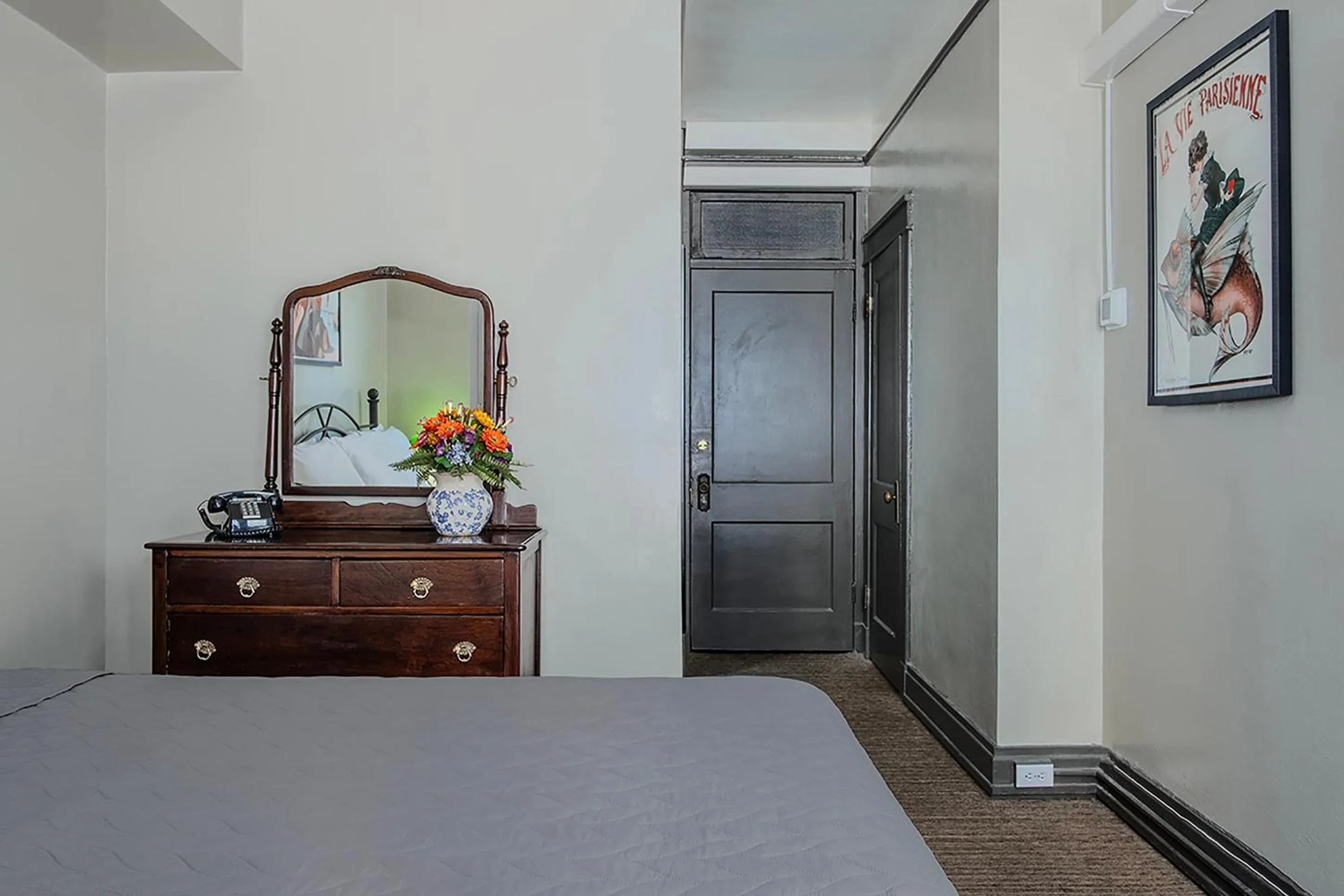 Bed in Gardner Hotel & Hostel