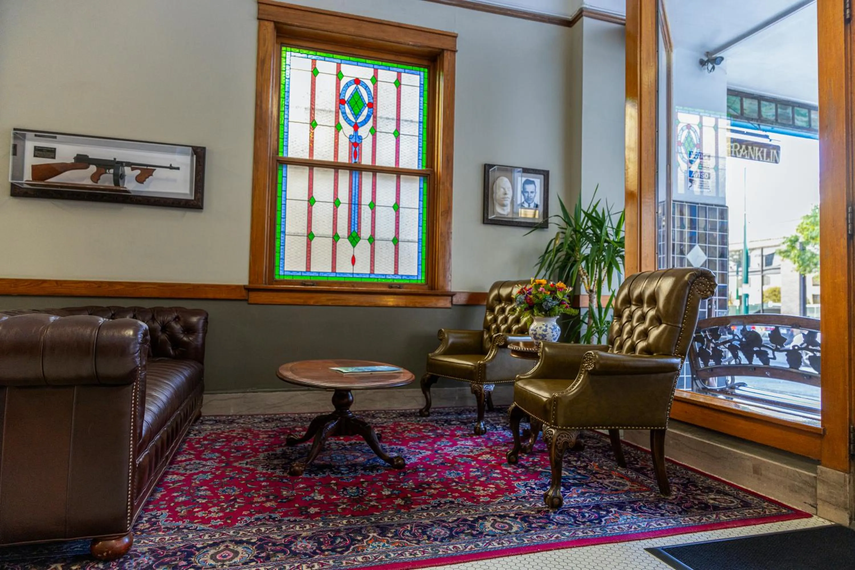 Lobby or reception in Gardner Hotel & Hostel