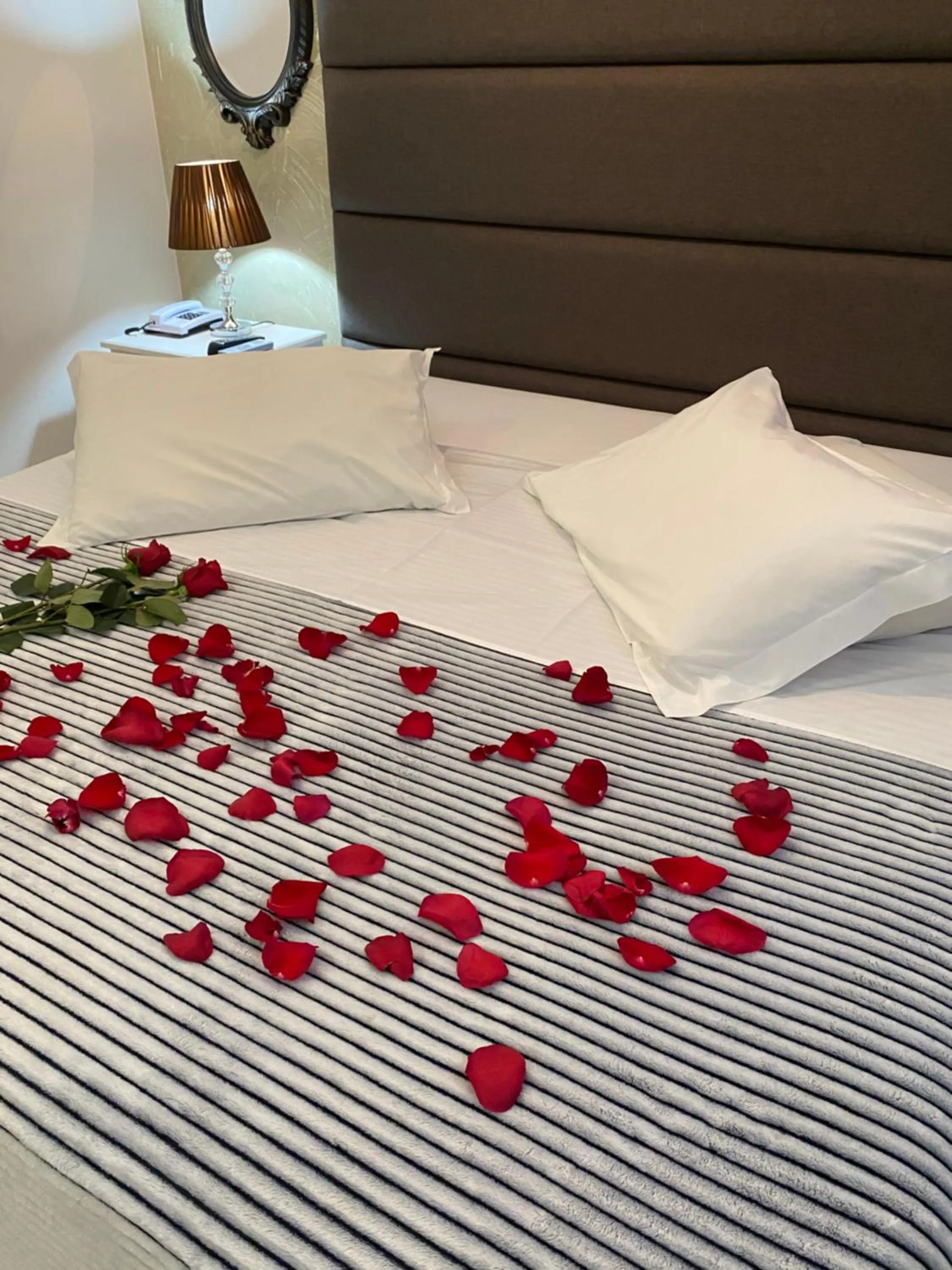 Bed in Hotel Imigrantes