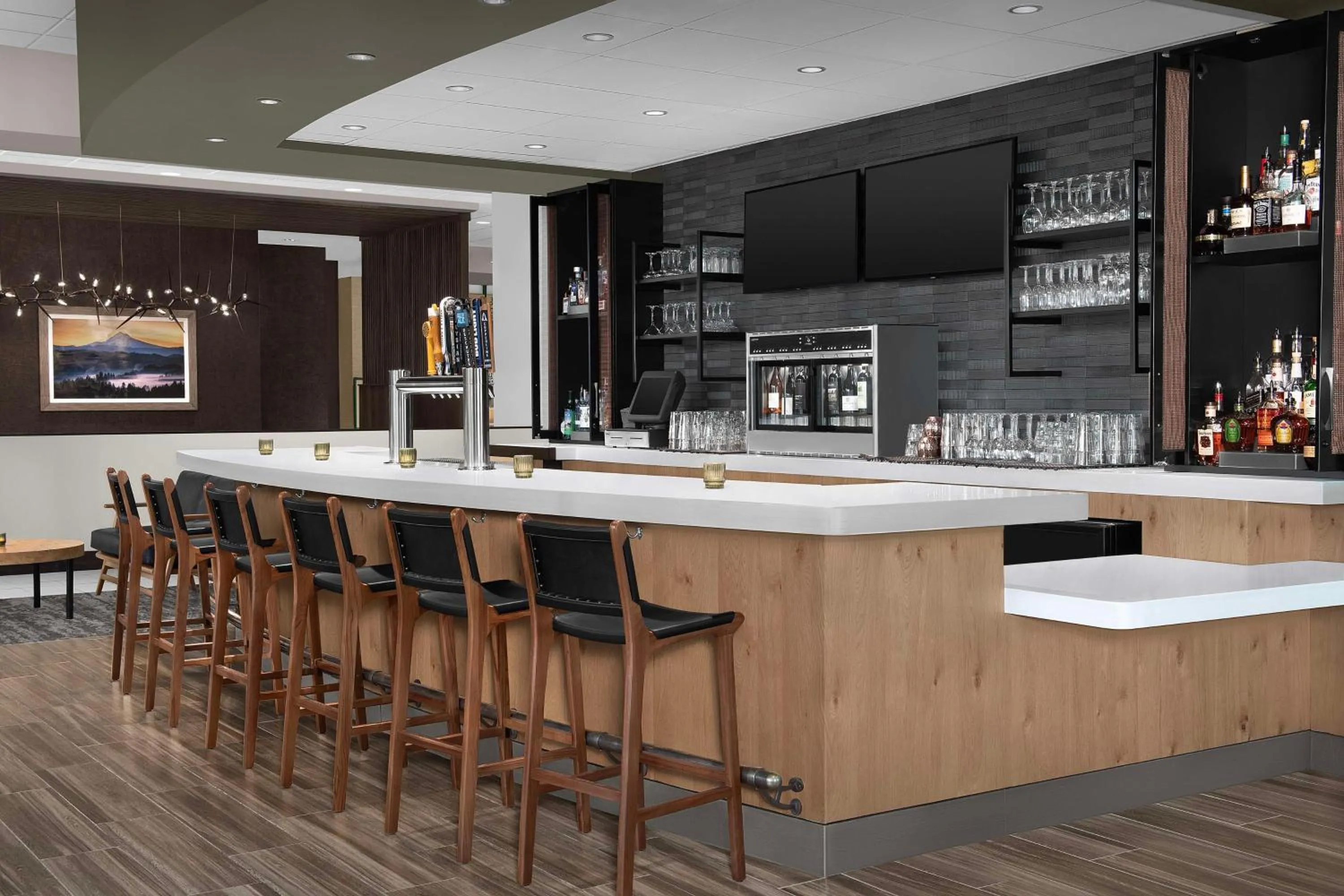 Lounge or bar in Embassy Suites Portland/Hillsboro