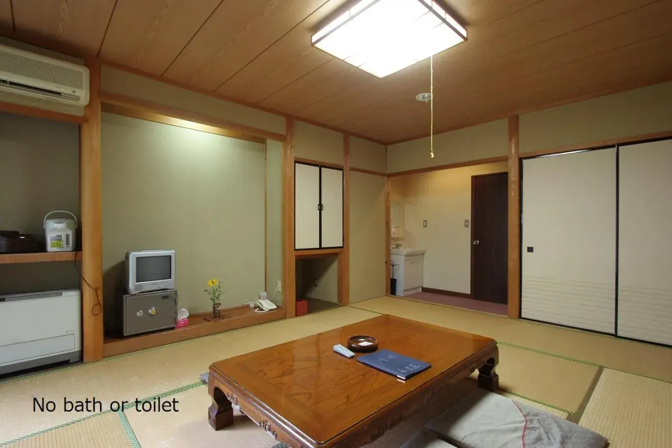 Japanese-Style Room with Shared Bathroom - single occupancy in Tokonamiso Japanese-Style Room with Shared Bathroom - single occupancy in Tokonamiso