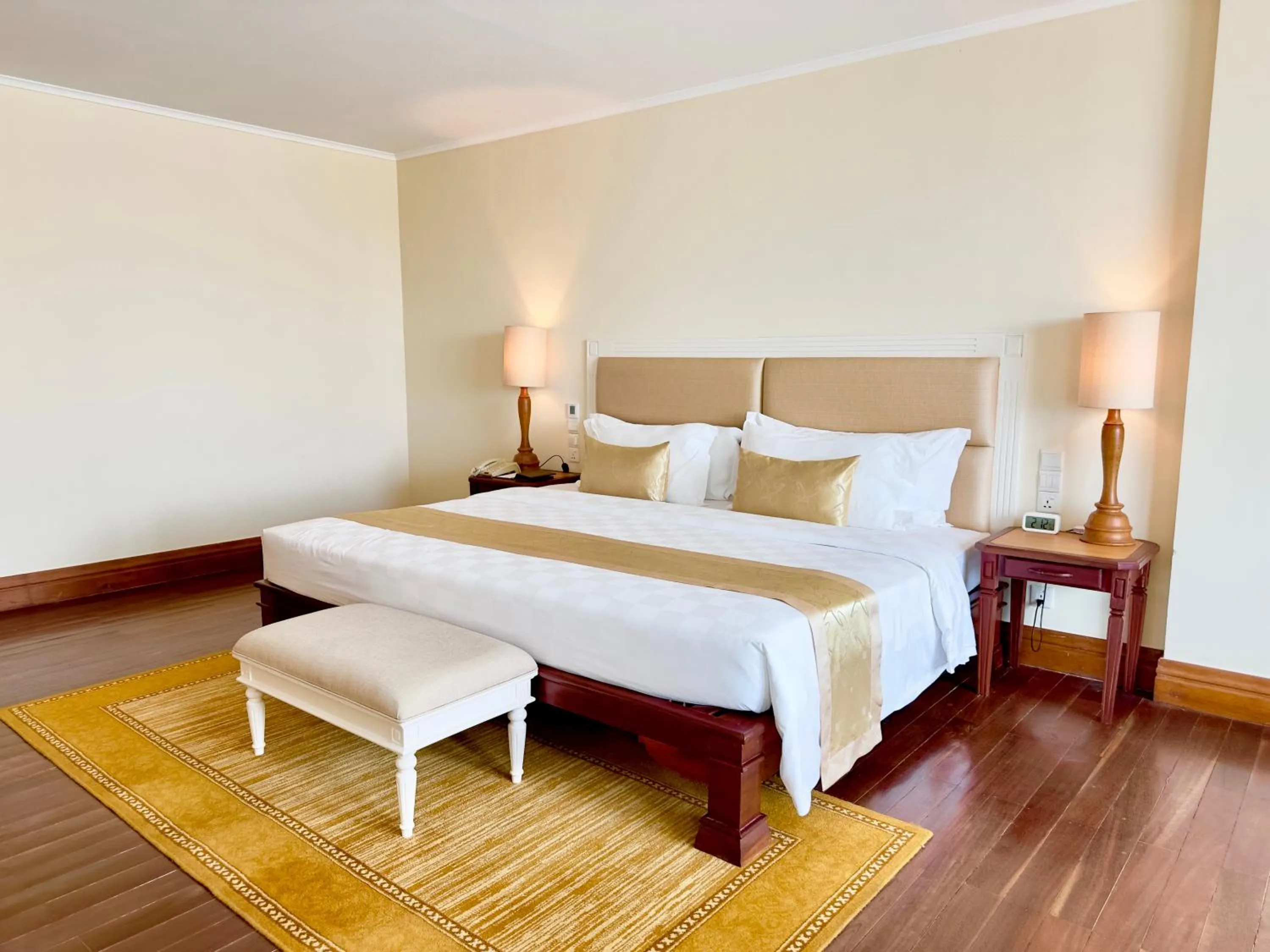 Bed in Sokha Phnom Penh Residence