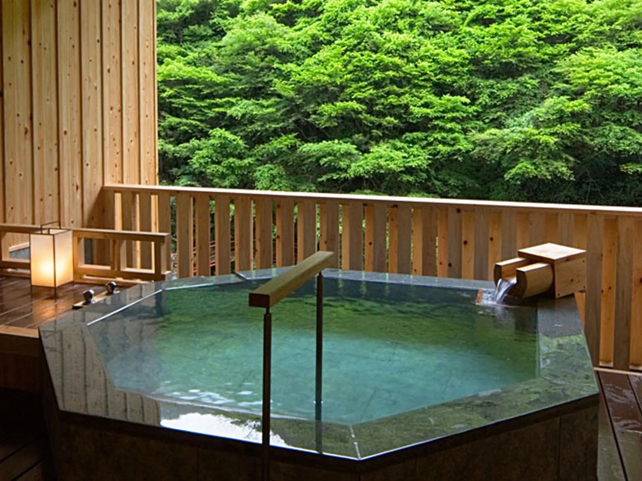 Hot Spring Bath in Okudogo Ichiyunomori