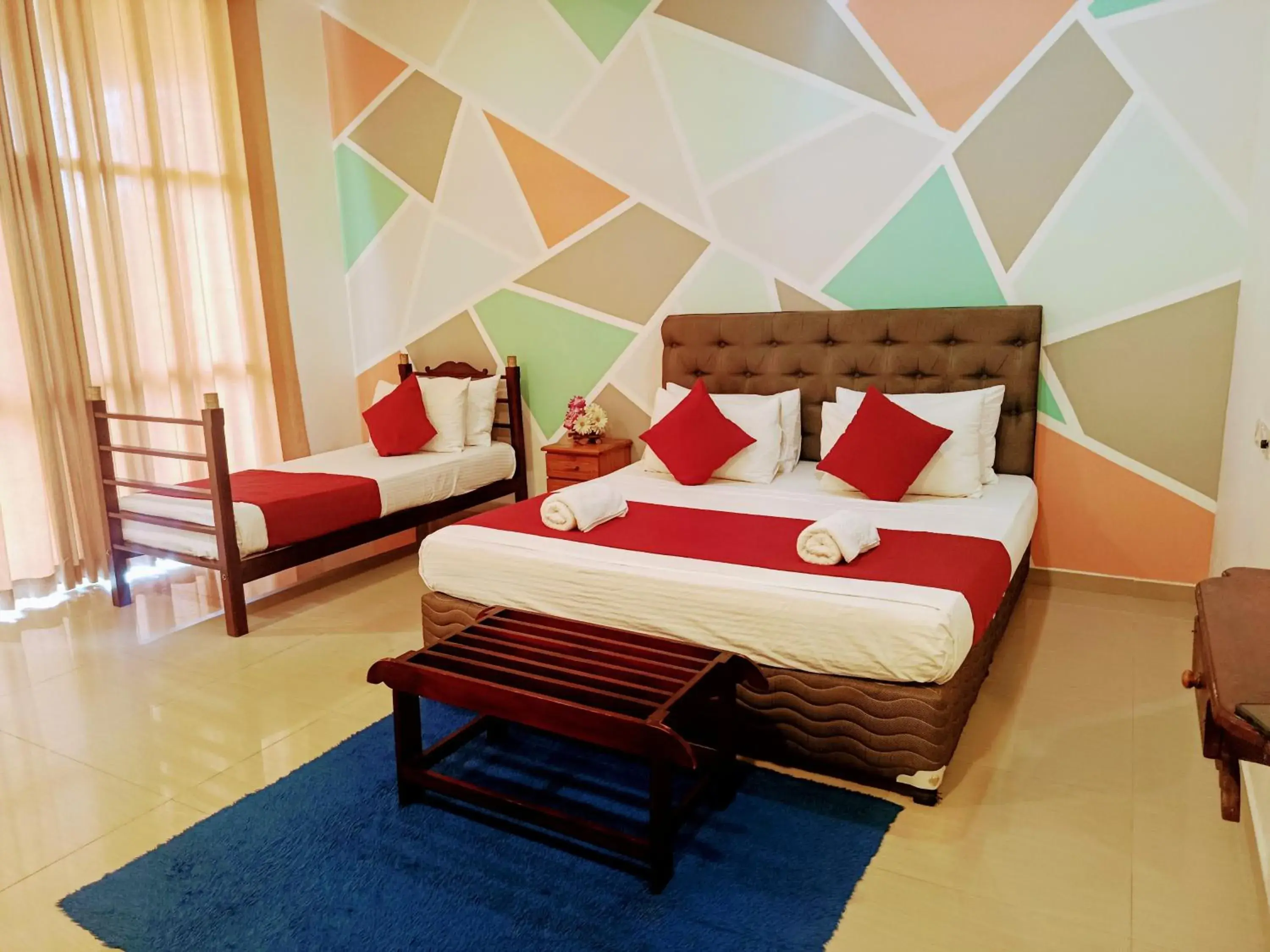 Deluxe Double Room with Balcony - single occupancy in Hotel Vacanza Deluxe Double Room with Balcony - single occupancy in Hotel Vacanza