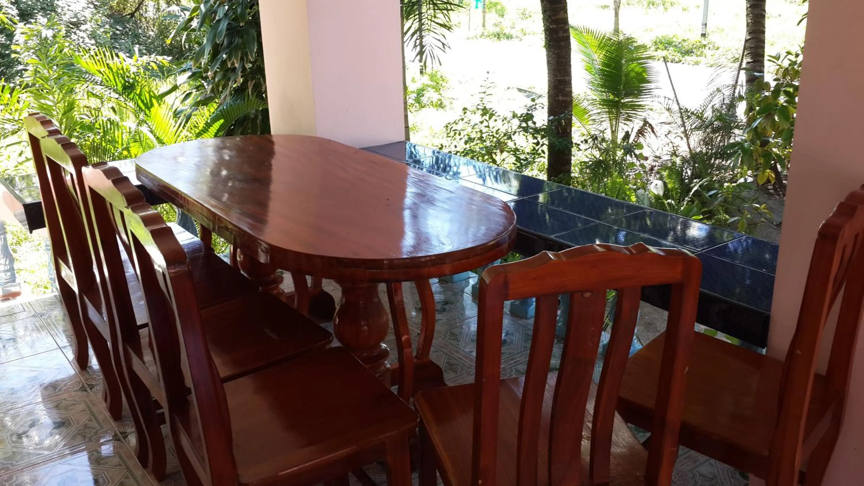Dining area in Chaiwat Resort