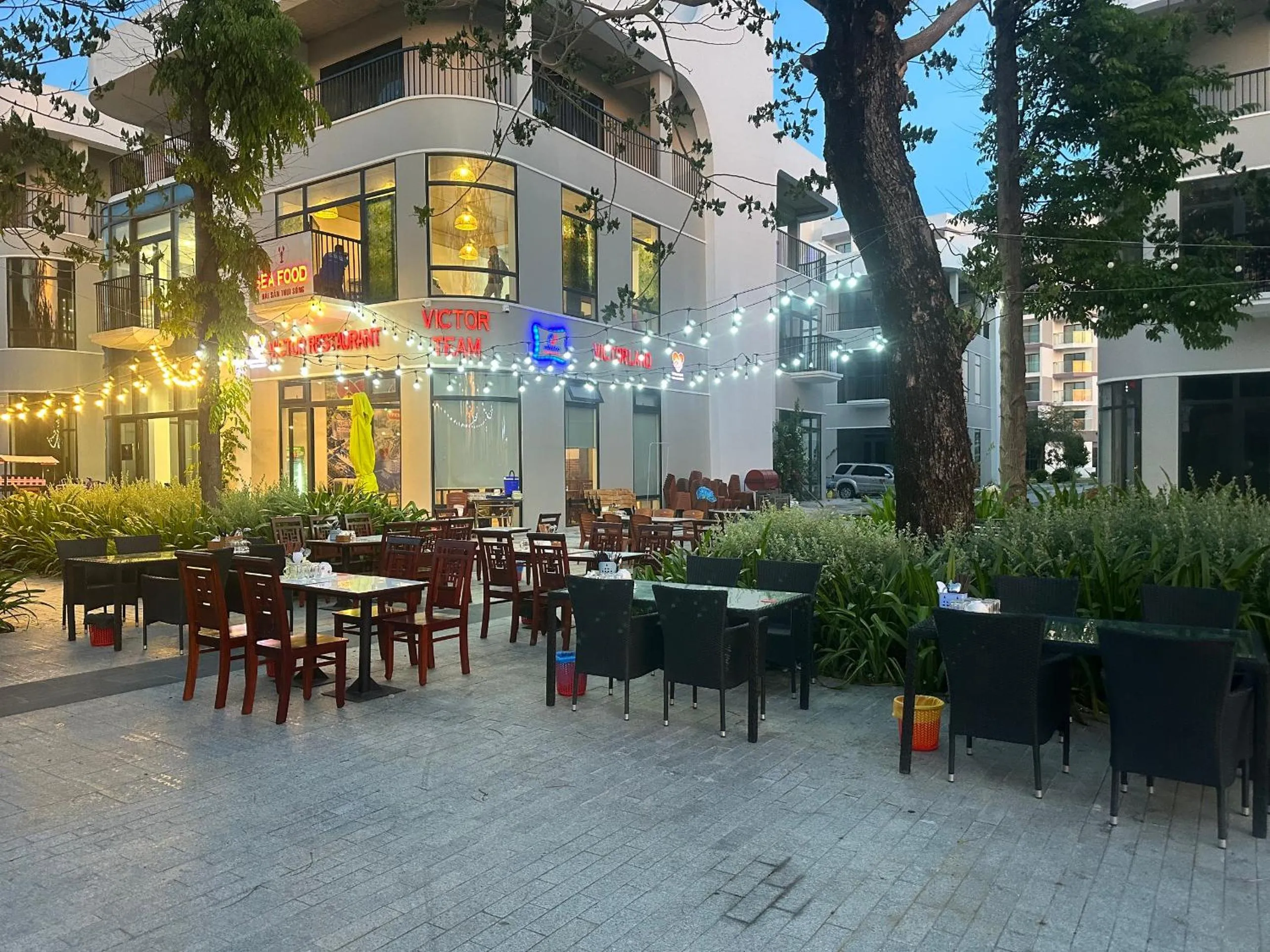 Restaurant/places to eat in The Oceanfront Apartment At Cam Ranh