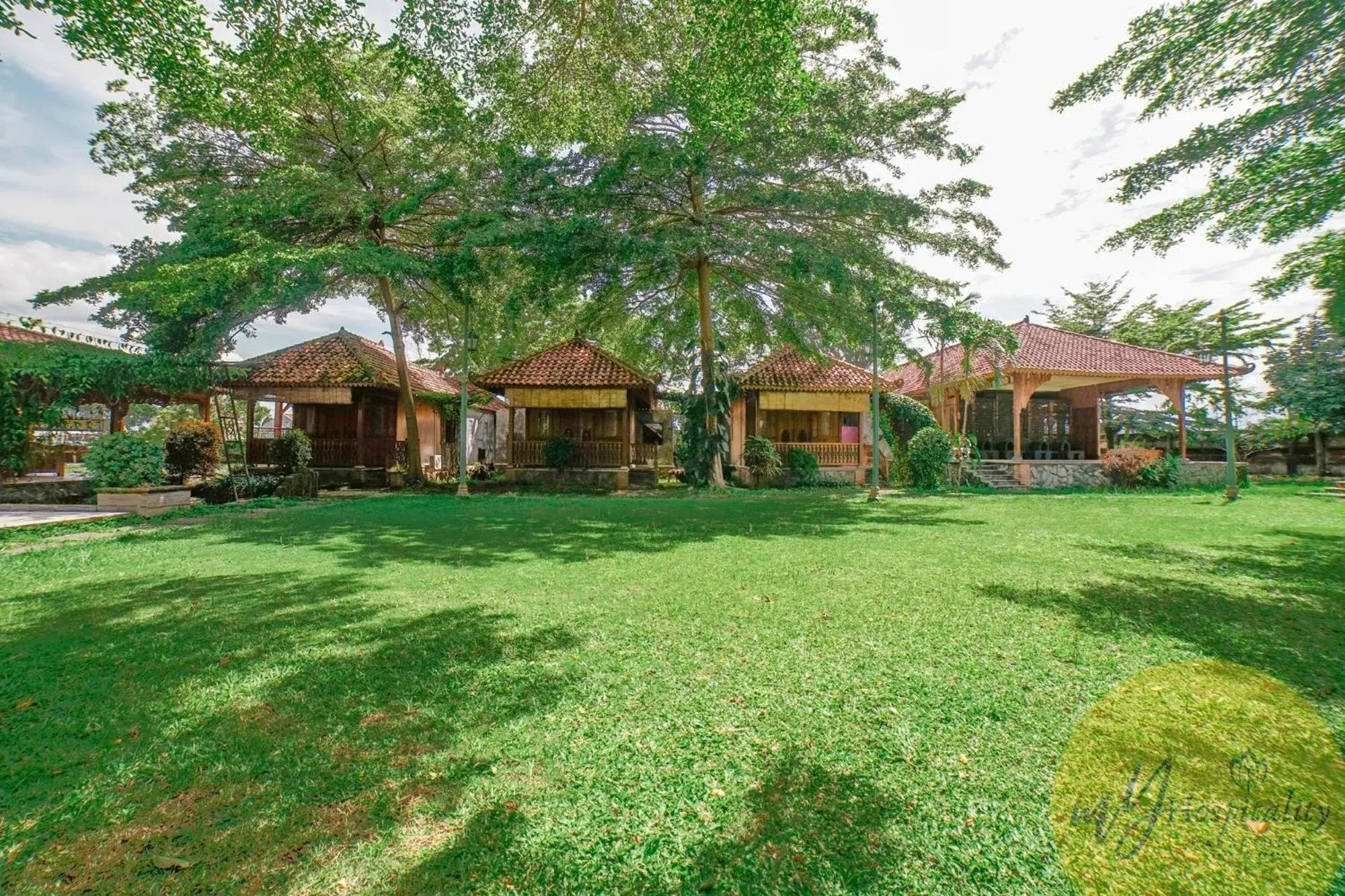 Double Room with Terrace in Joglo Garut Cottage Syariah by My Hospitality Double Room with Terrace in Joglo Garut Cottage Syariah by My Hospitality
