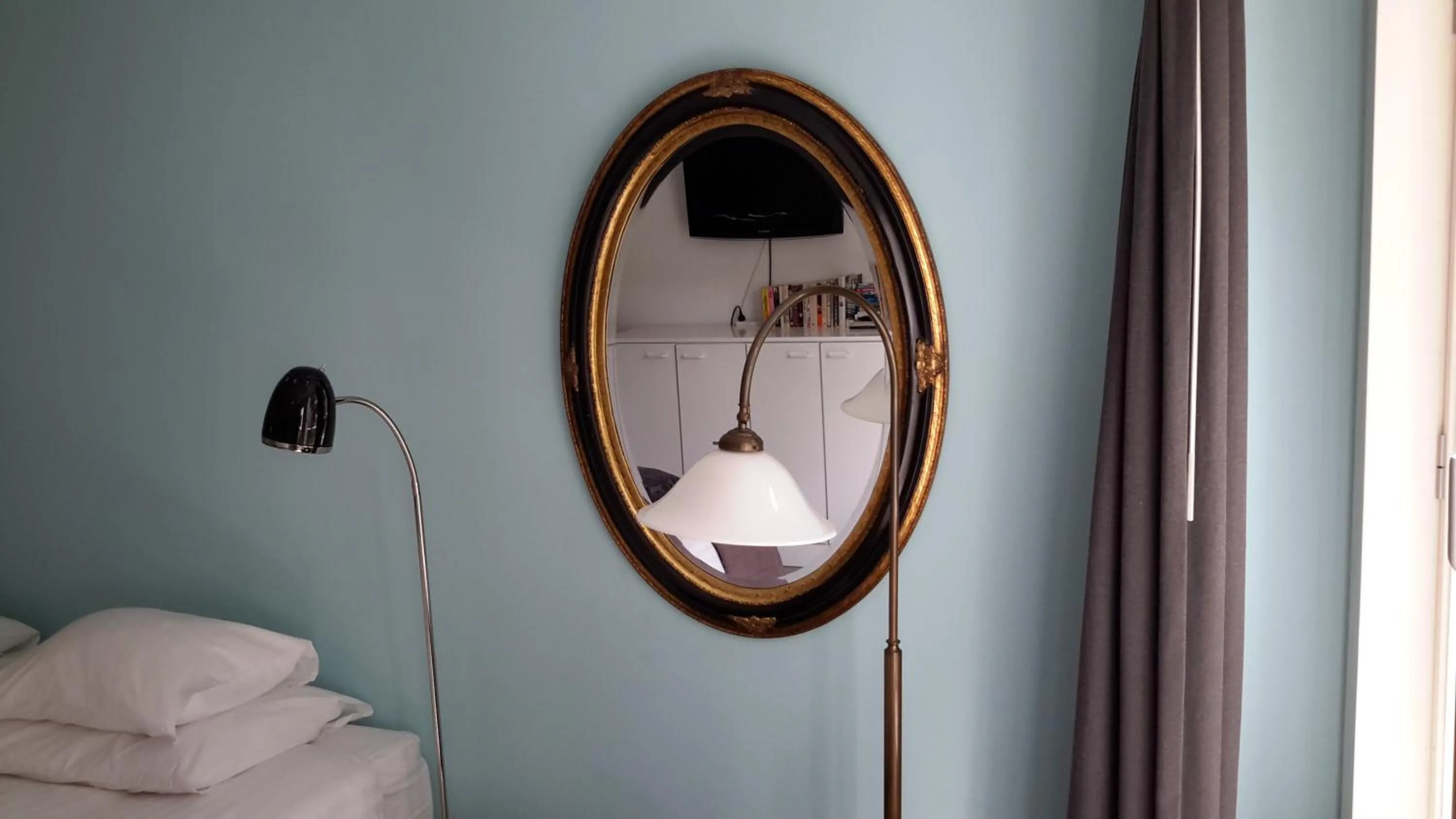 Area and facilities in Bed & Breakfast WestViolet