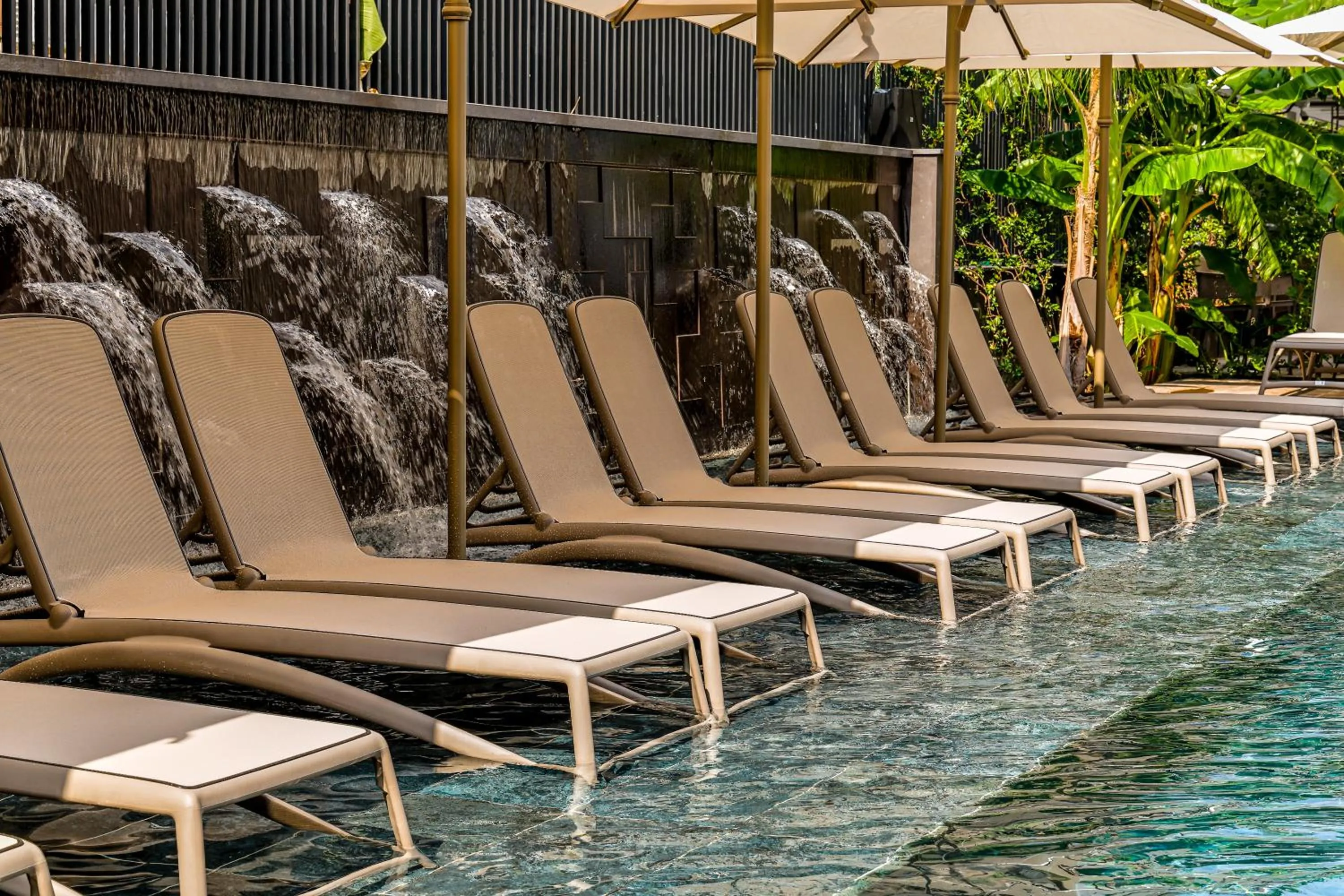 Day in Four Hills Hotel