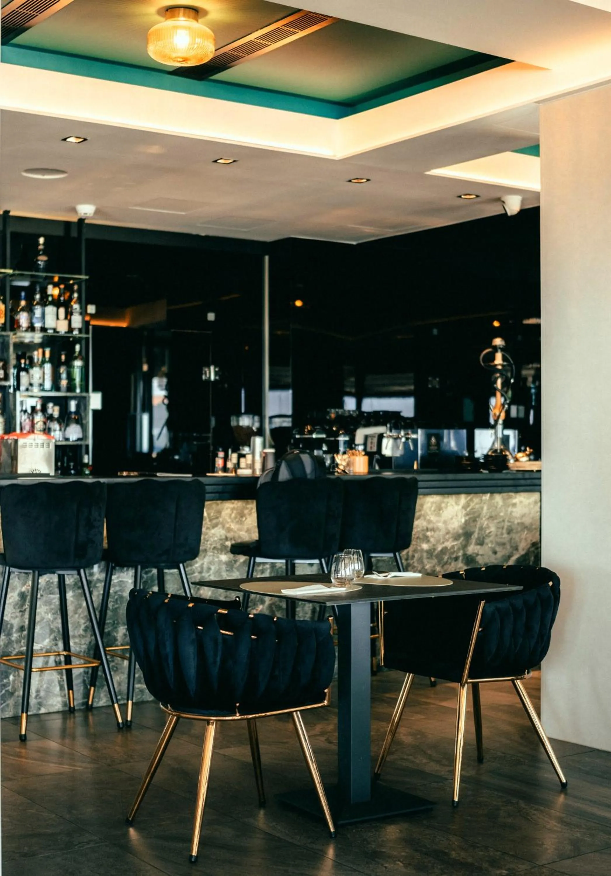 Food and drinks in The Ciao Stelio Deluxe Boutique Hotel - Adults Only