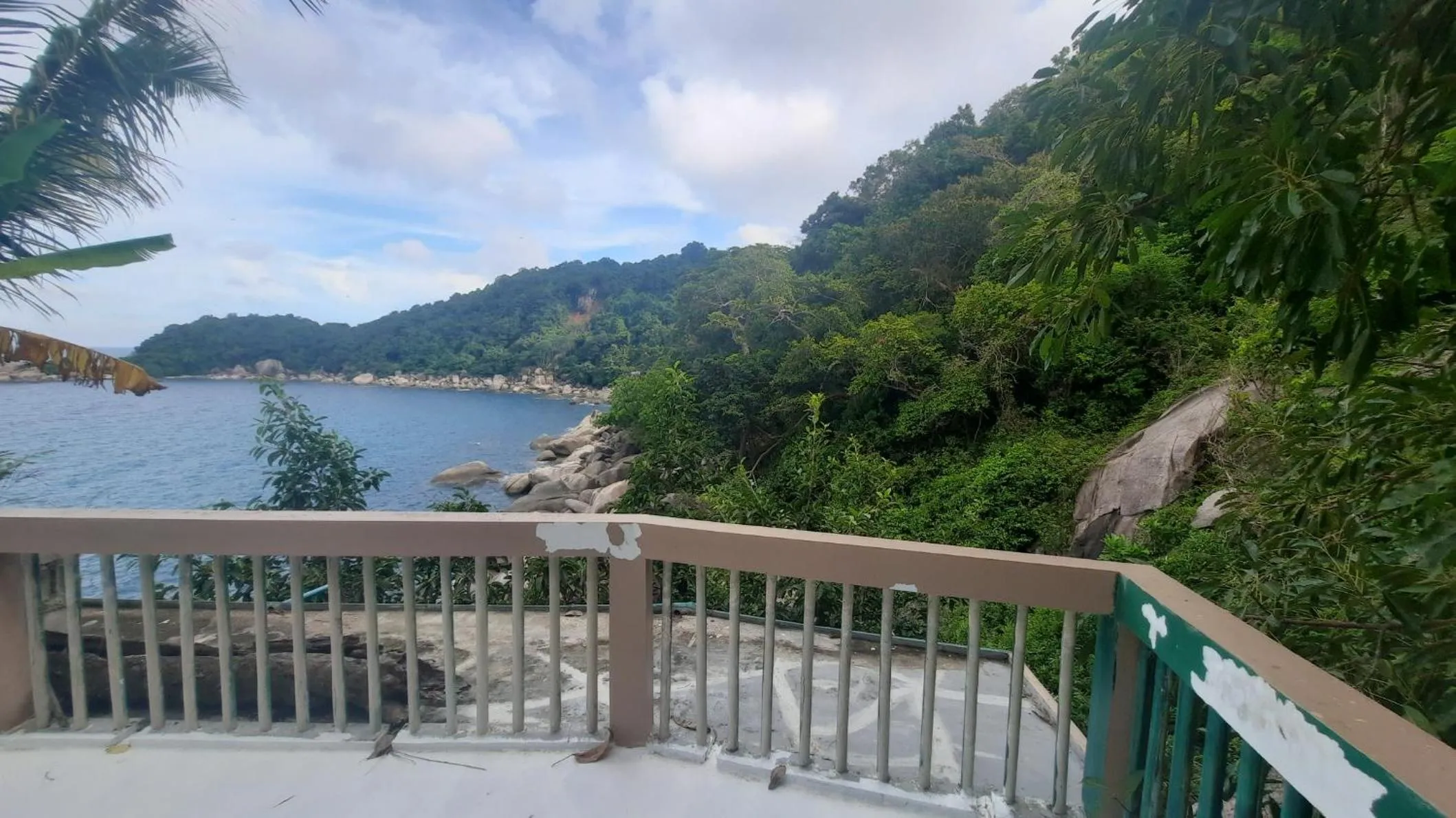 Hin Wong Apartments Dive & Snorkel Resort