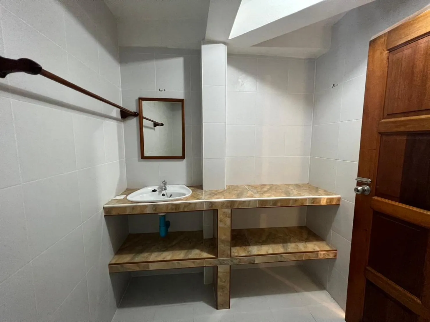 Hin Wong Apartments Dive & Snorkel Resort