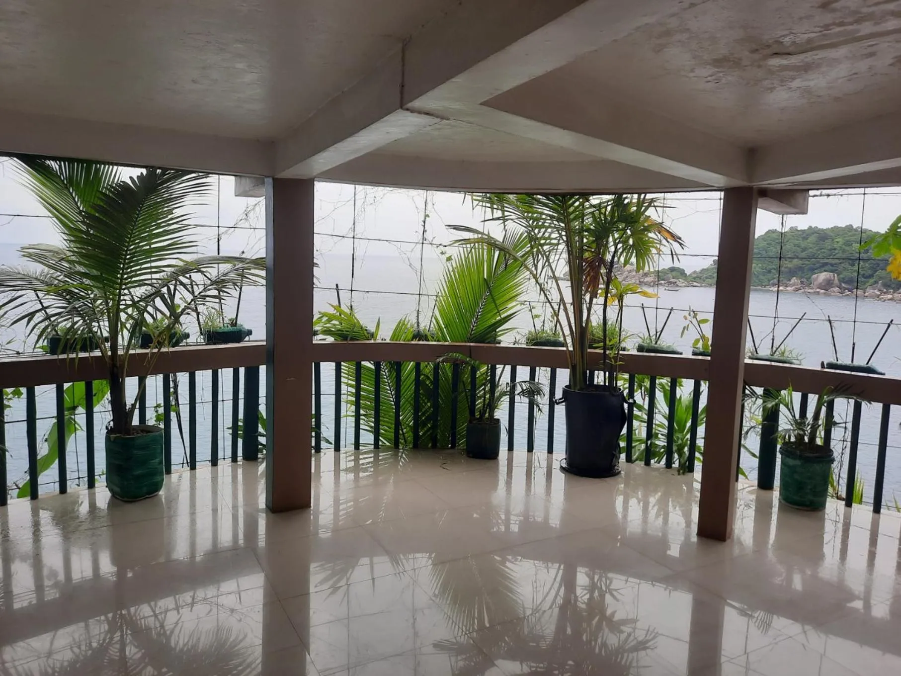 Hin Wong Apartments Dive & Snorkel Resort