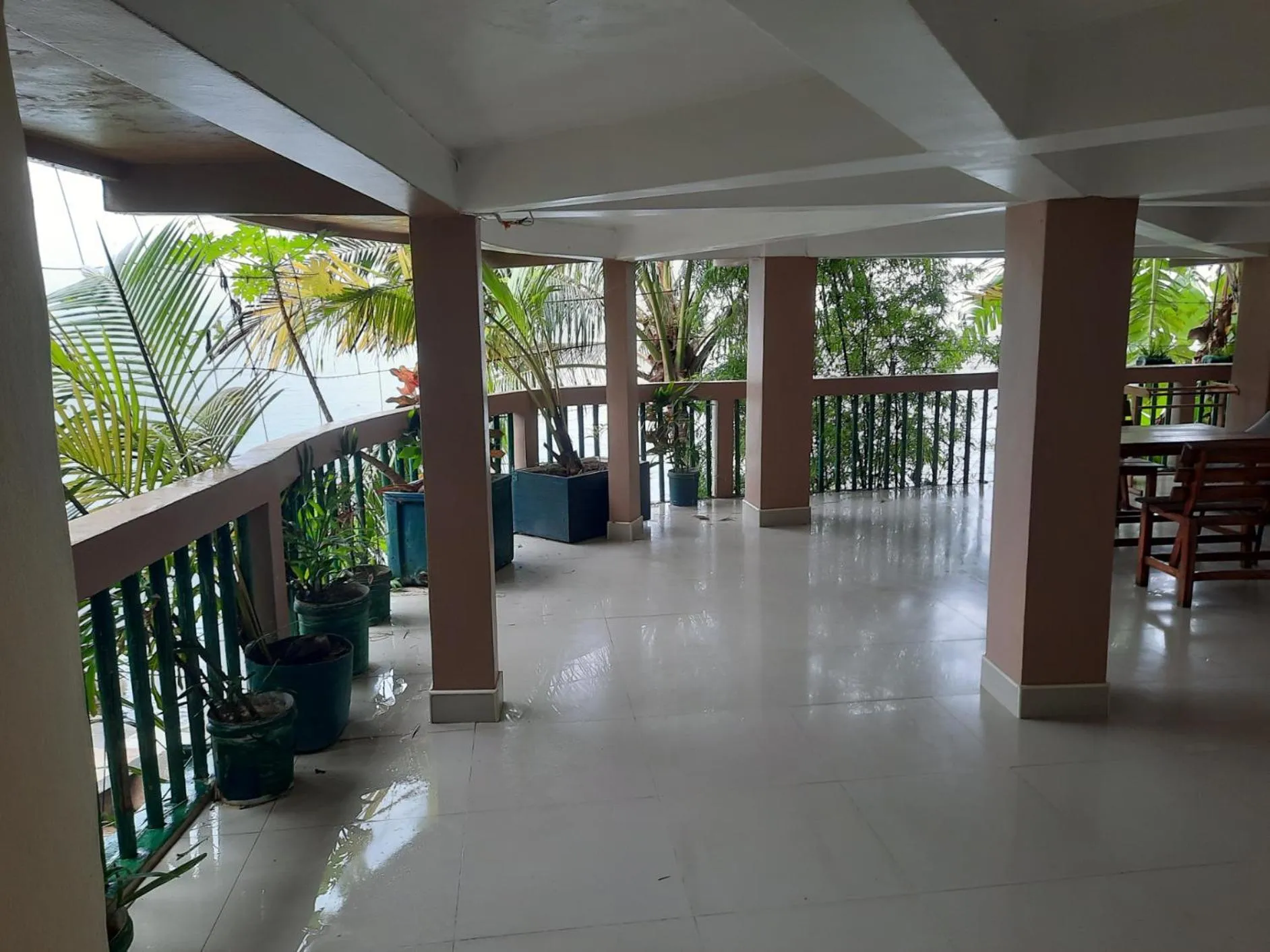 Hin Wong Apartments Dive & Snorkel Resort