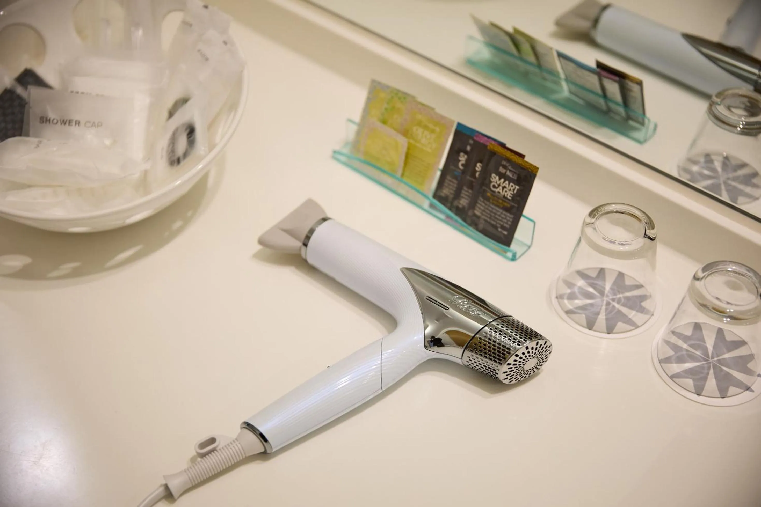 hair dryier in Forest Inn Born