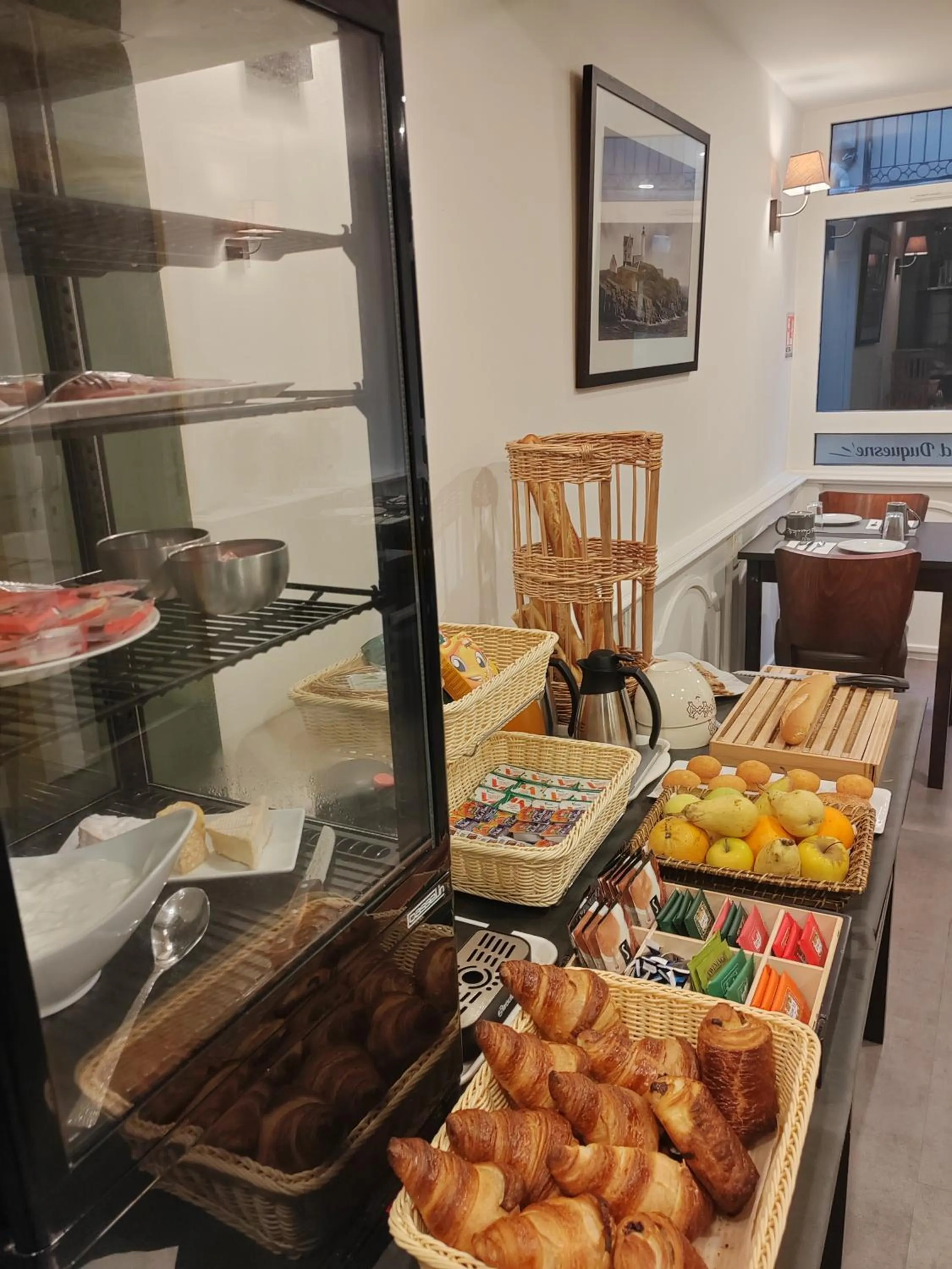 Breakfast in Hôtel Au Grand Duquesne