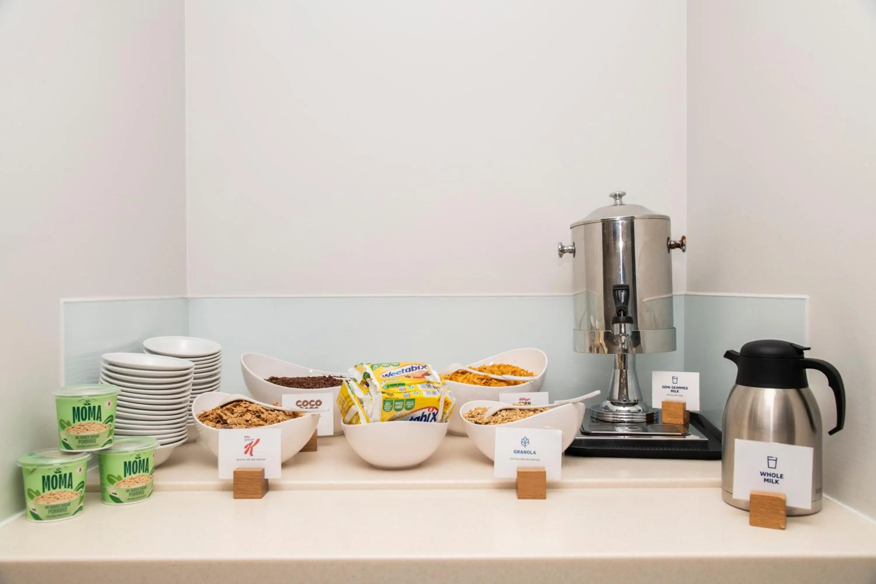 Buffet breakfast in Holiday Inn Express Stirling by IHG