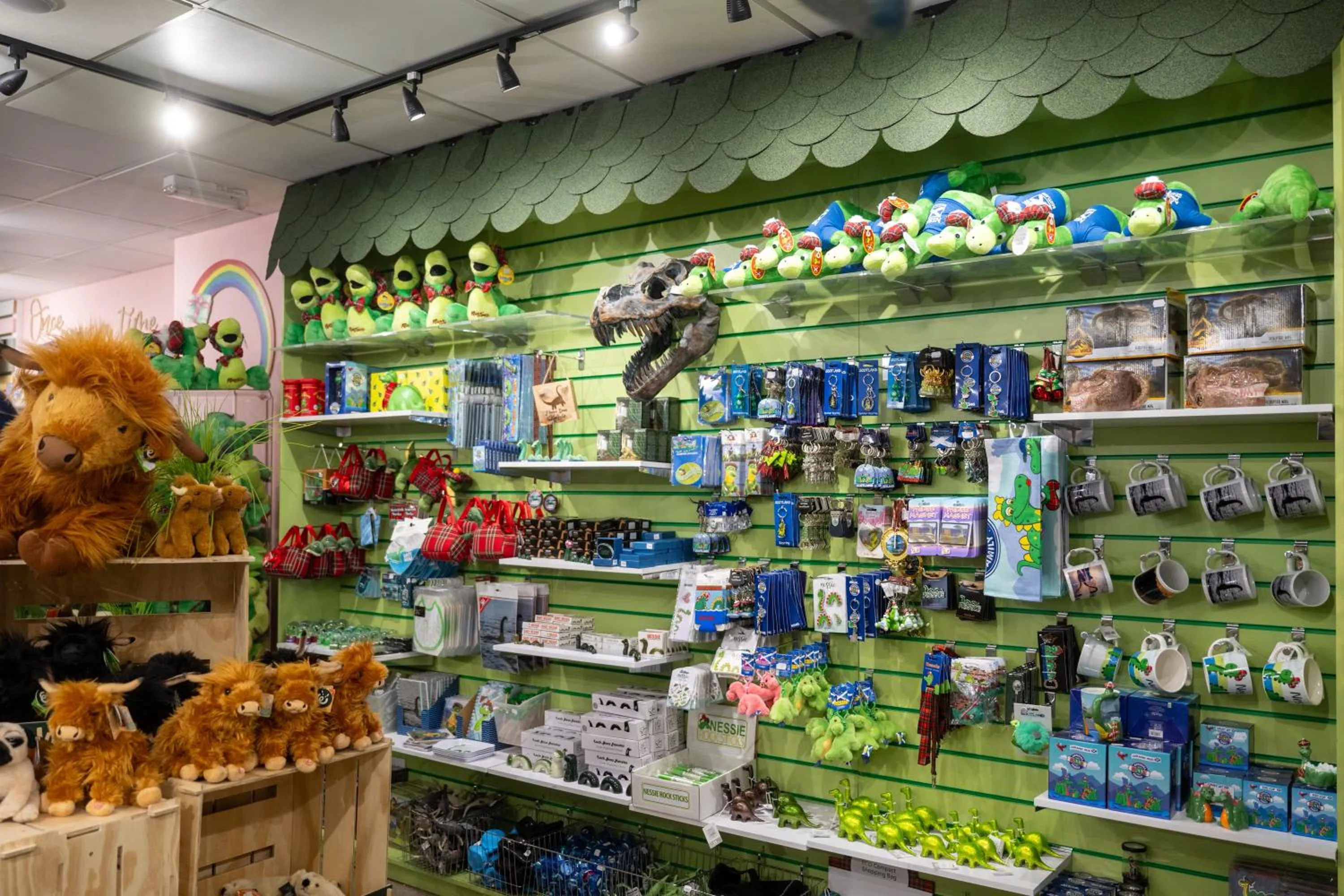 On-site shops in Loch Ness Drumnadrochit Hotel