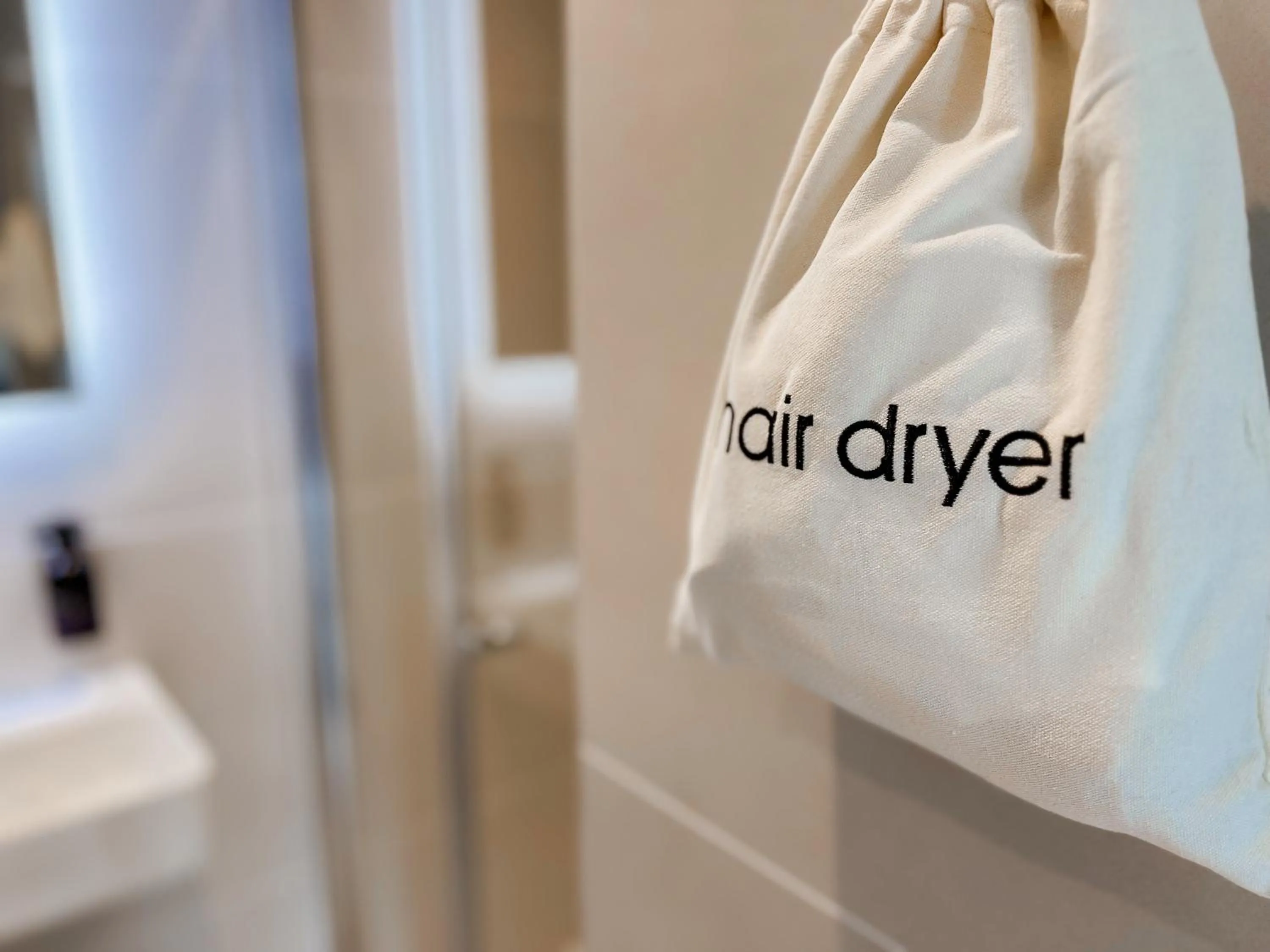 hair dryier in Loch Ness Drumnadrochit Hotel