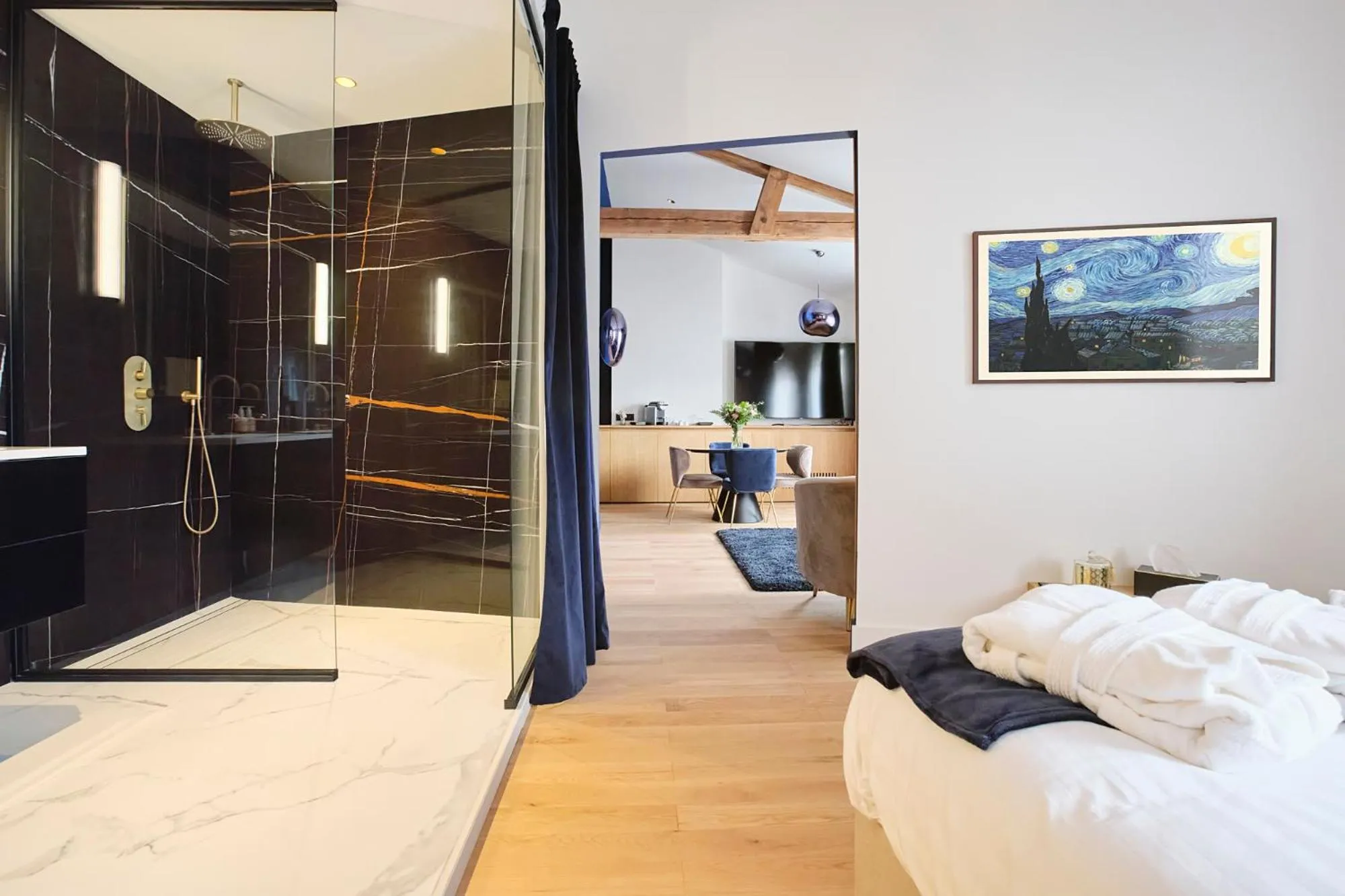 Bathroom in Maison Heym Bordeaux