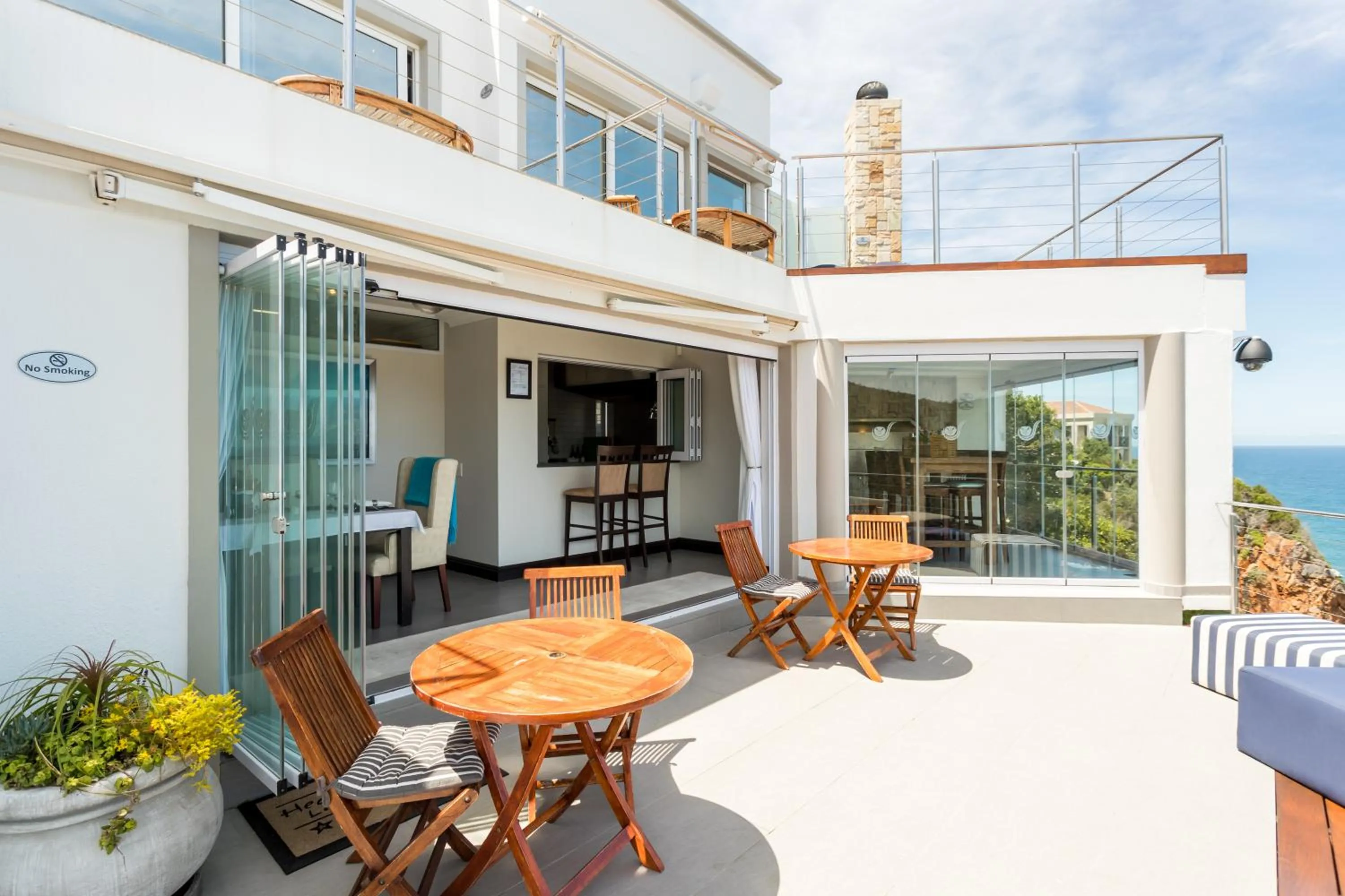 Balcony/Terrace in Head over Hills