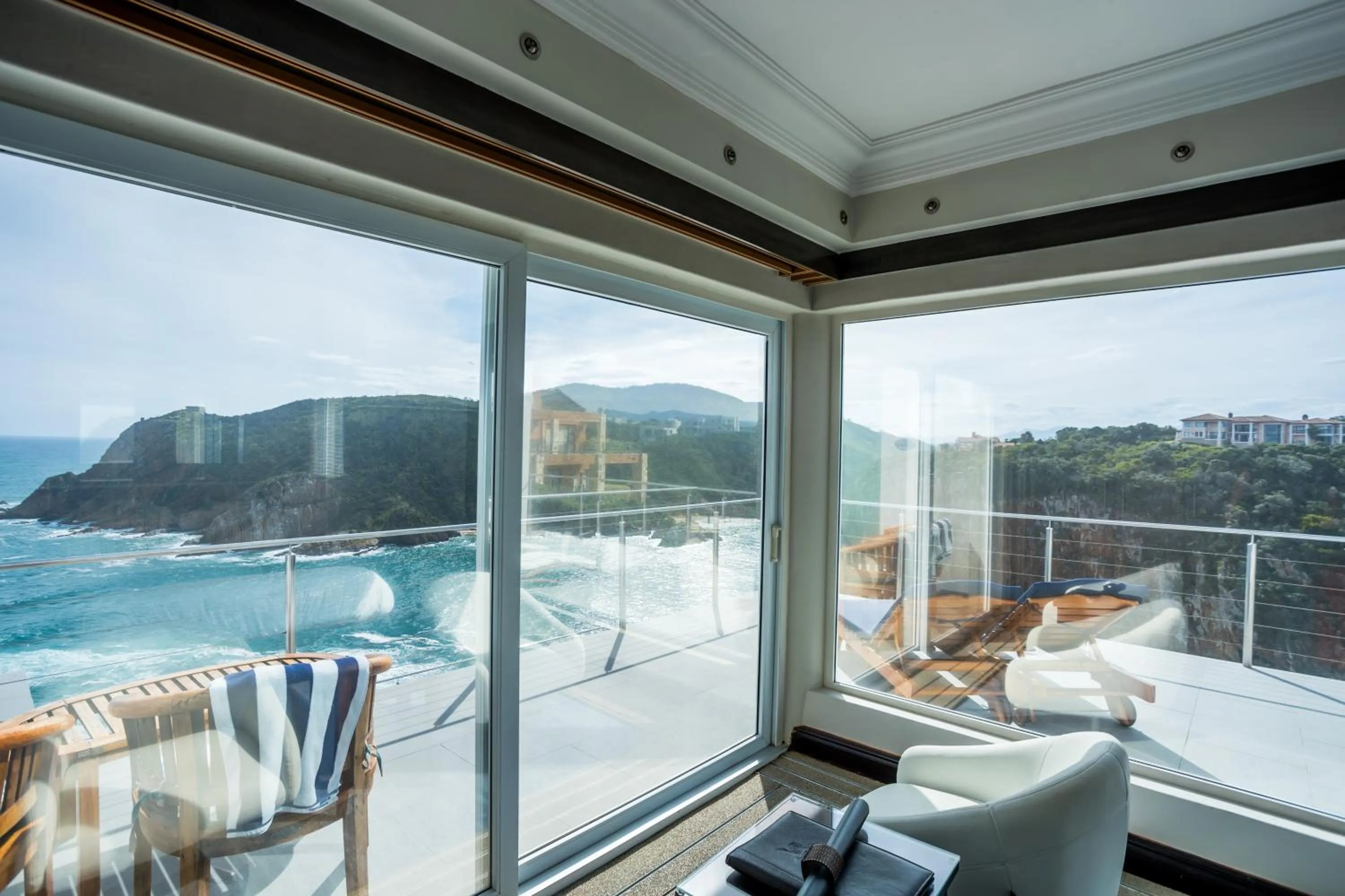 Sea view in Head over Hills