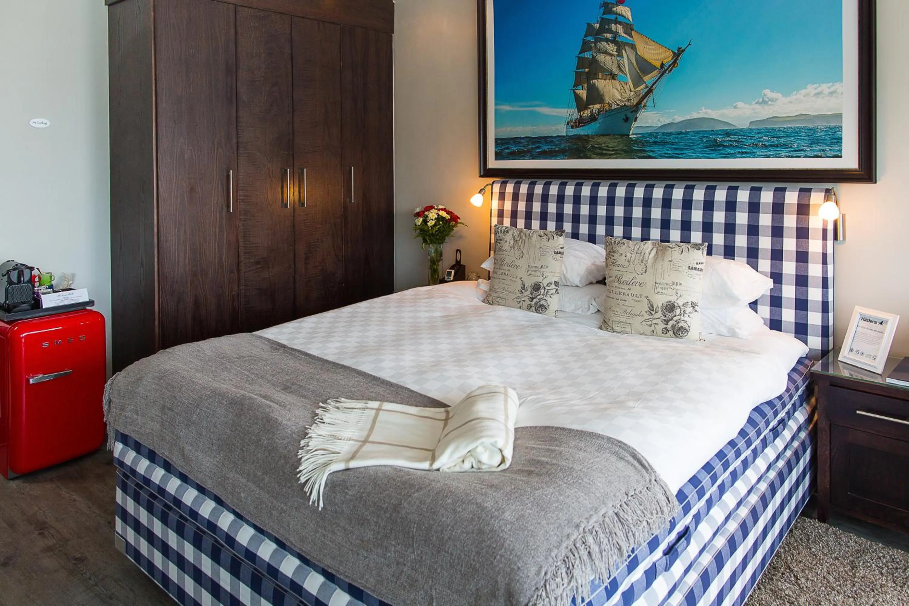 Bed in Head over Hills