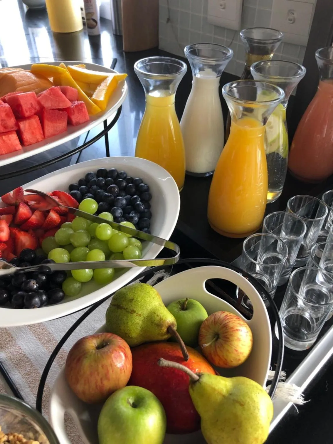 Breakfast in Head over Hills