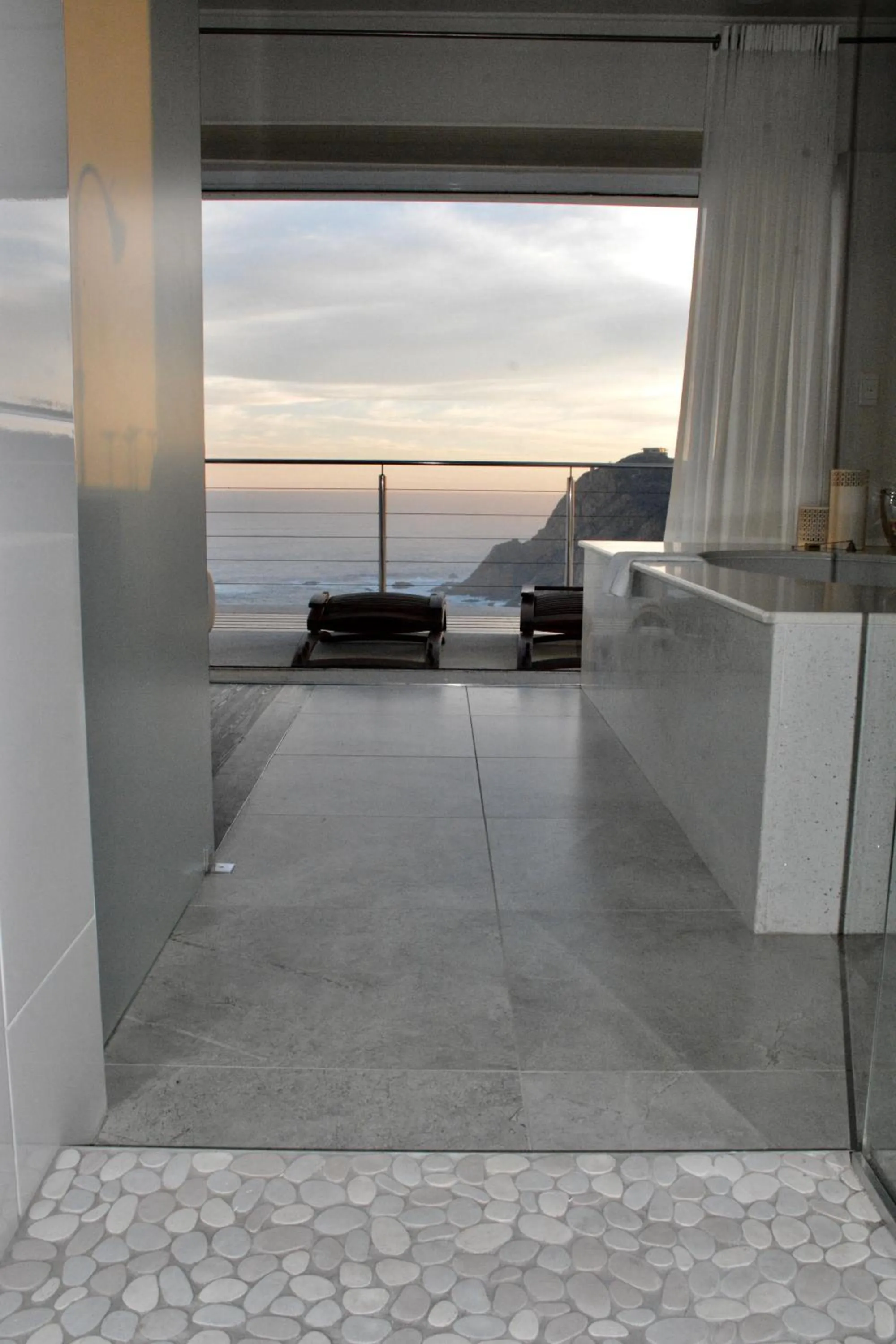 Bathroom in Head over Hills