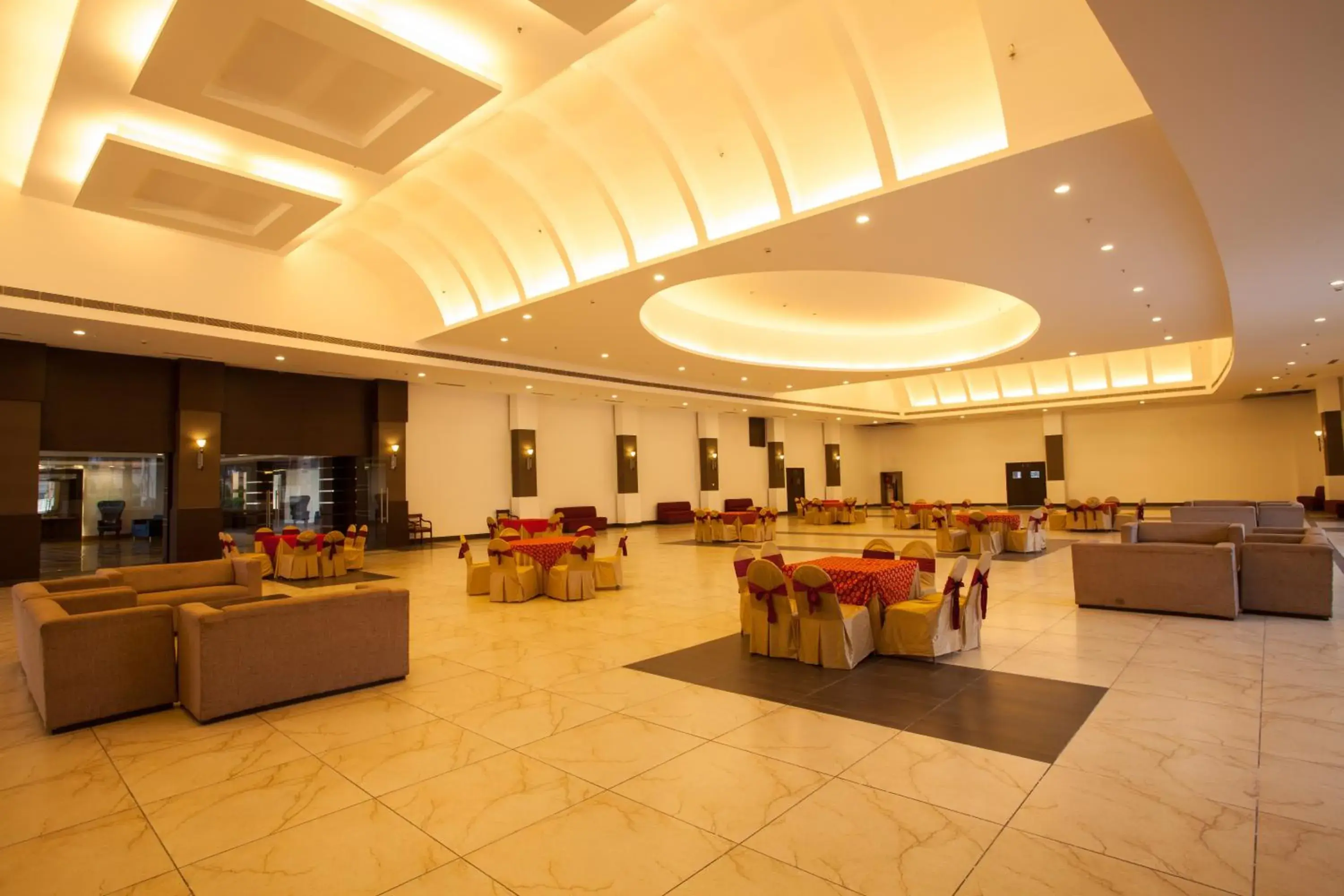 Lobby or reception in Velvet Clarks Exotica Lobby or reception in Velvet Clarks Exotica