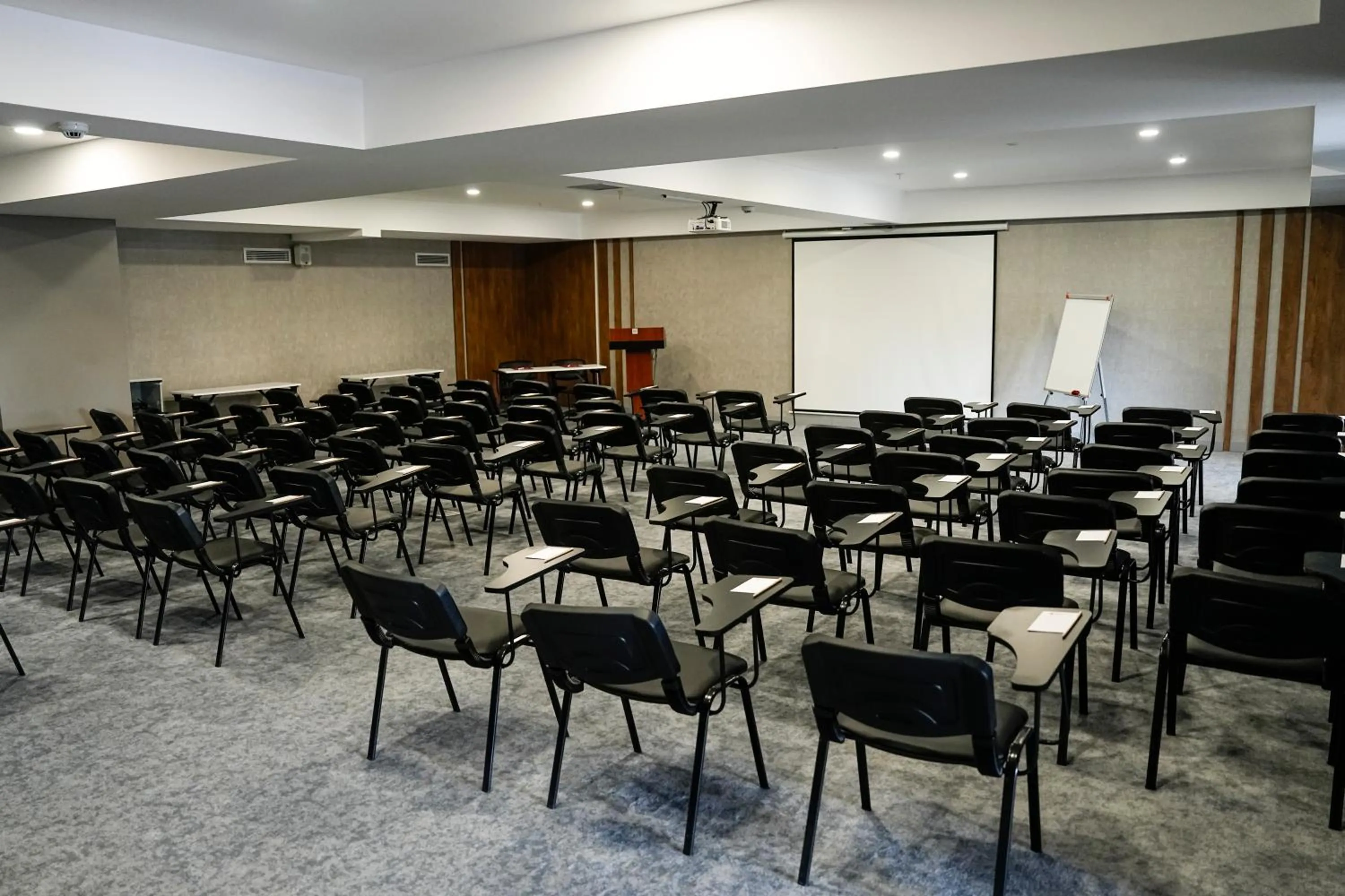 Meeting/conference room in Ramada Encore by Wyndham Istanbul Arnavutkoy