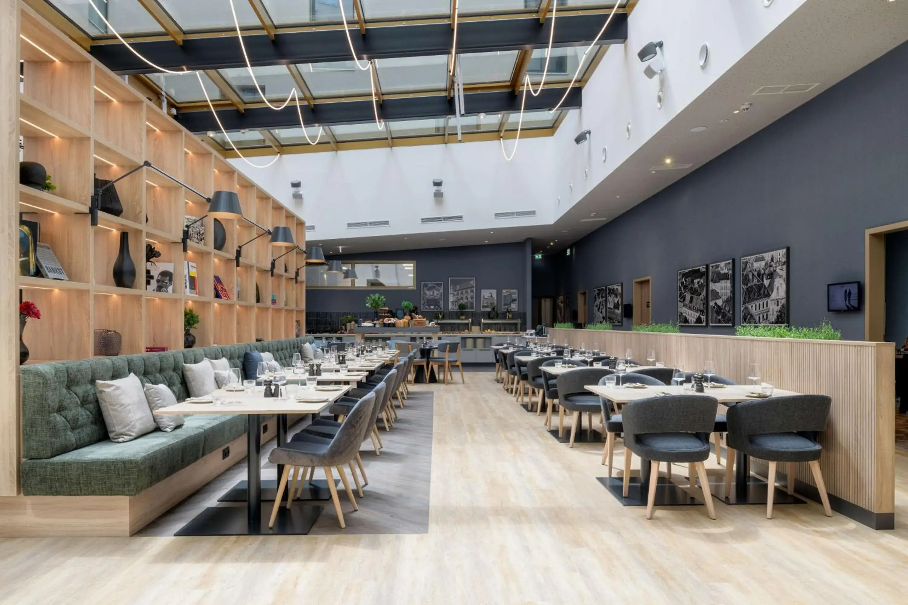 Restaurant/places to eat in Radisson Hotel Graz Restaurant/places to eat in Radisson Hotel Graz