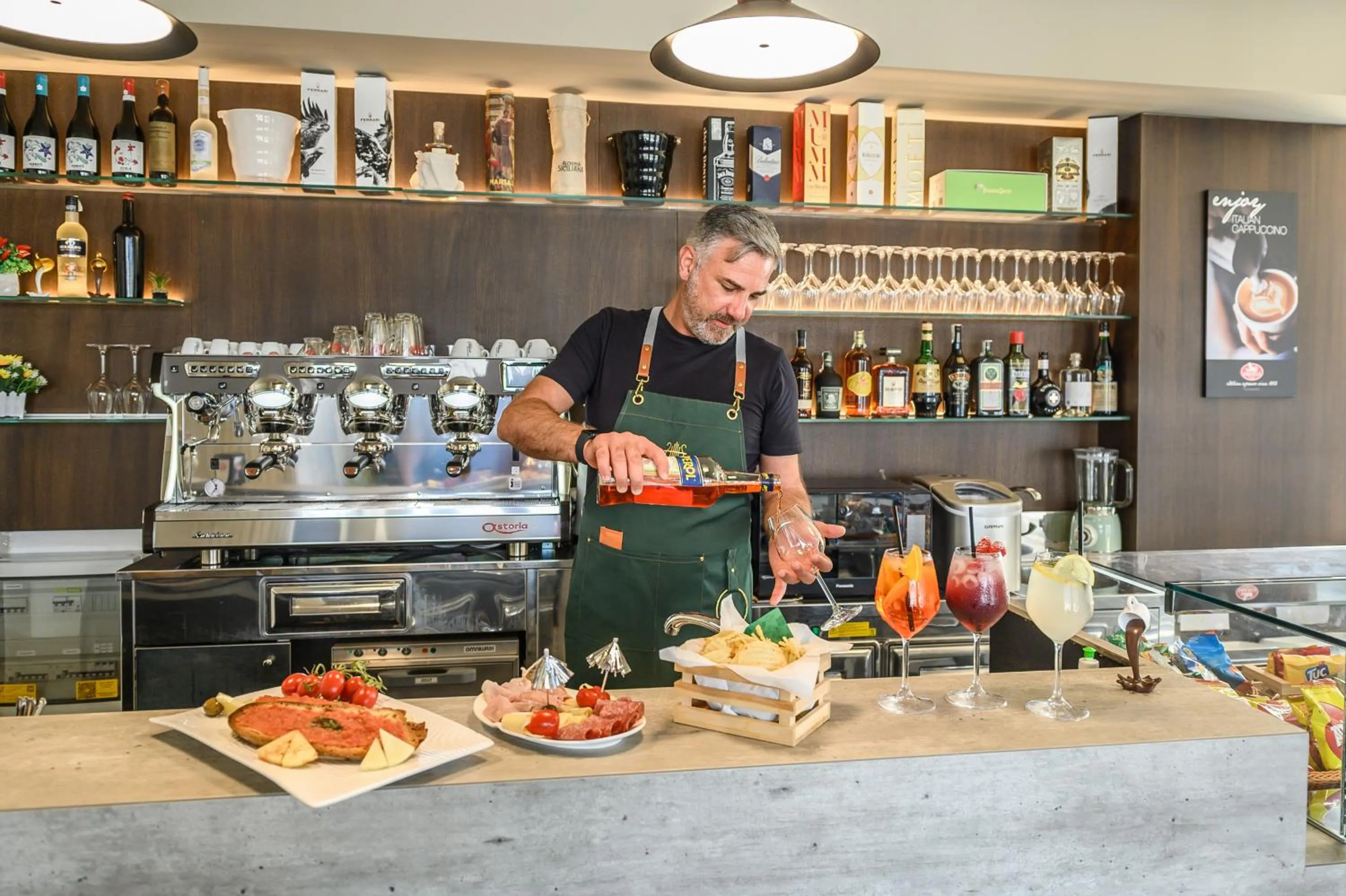 Nightclub / DJ in Baitan Hotel