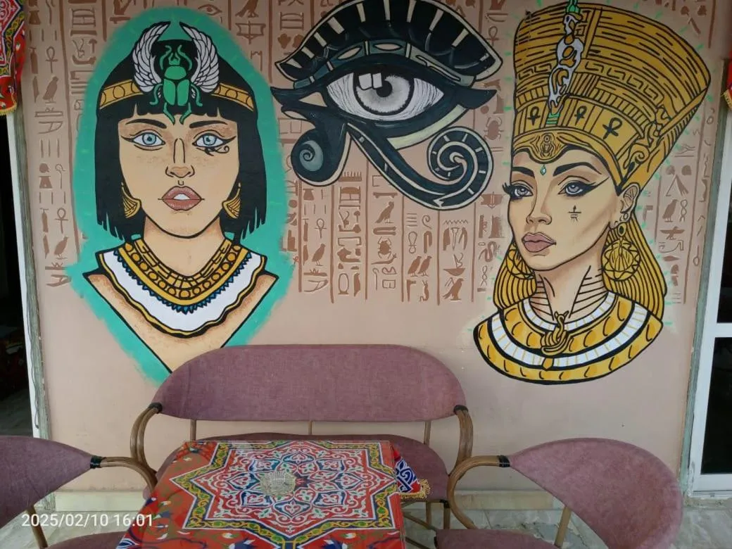 Sneferu Pyramids inn - Full Pyramids View