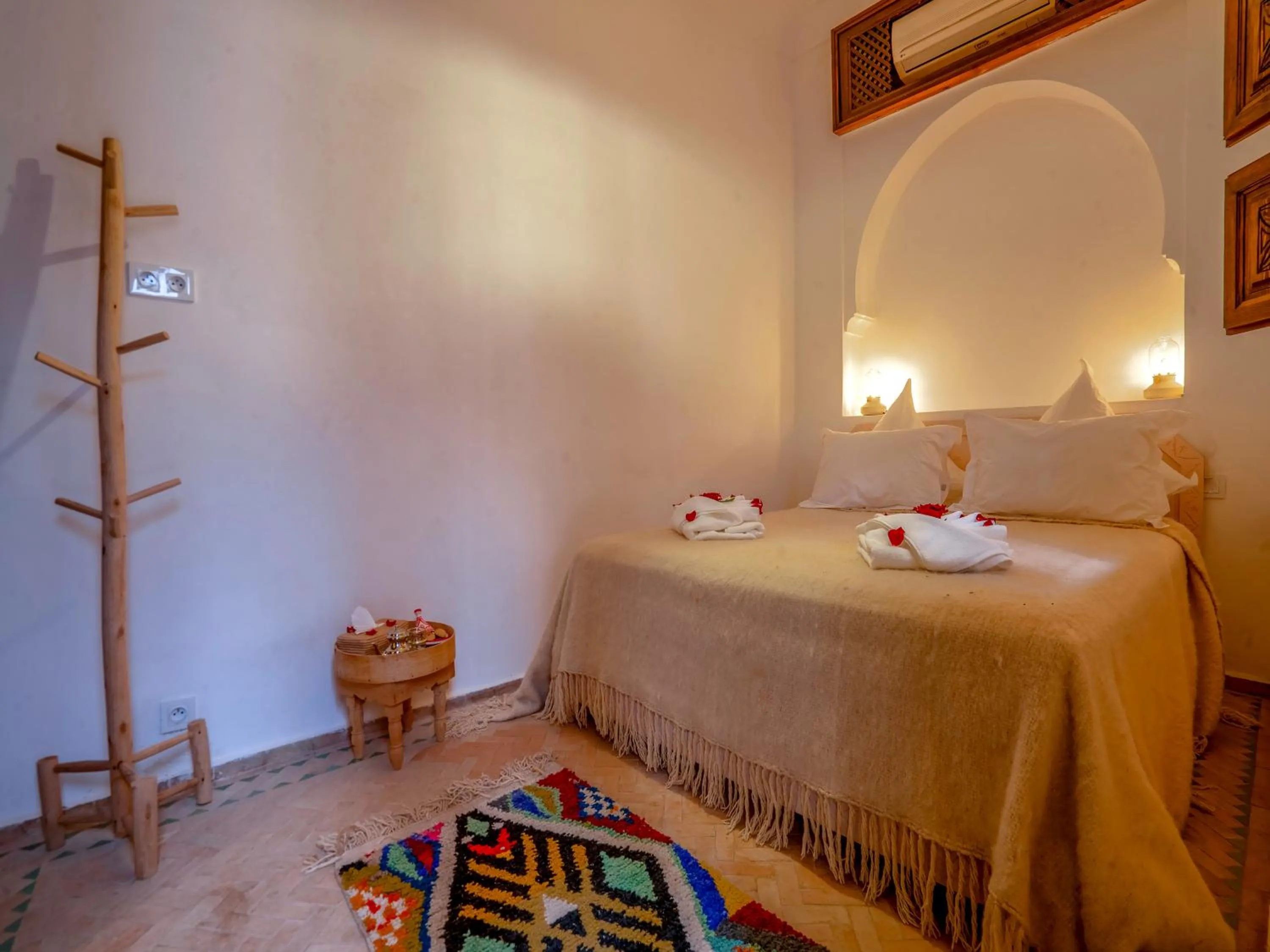 Bed in Kilimini Riad & SPA