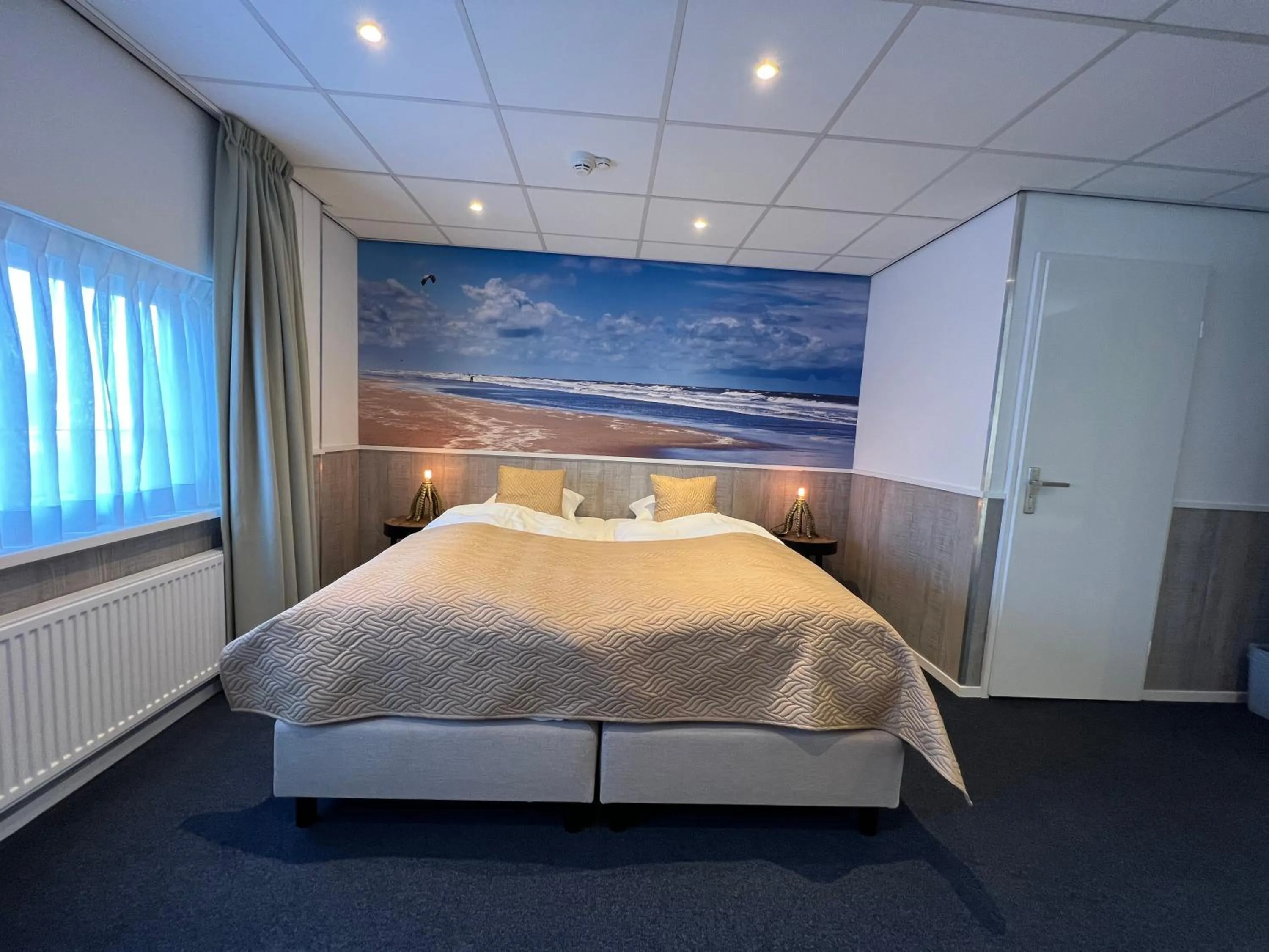 Bed in SEA YOU Hotel Noordwijk