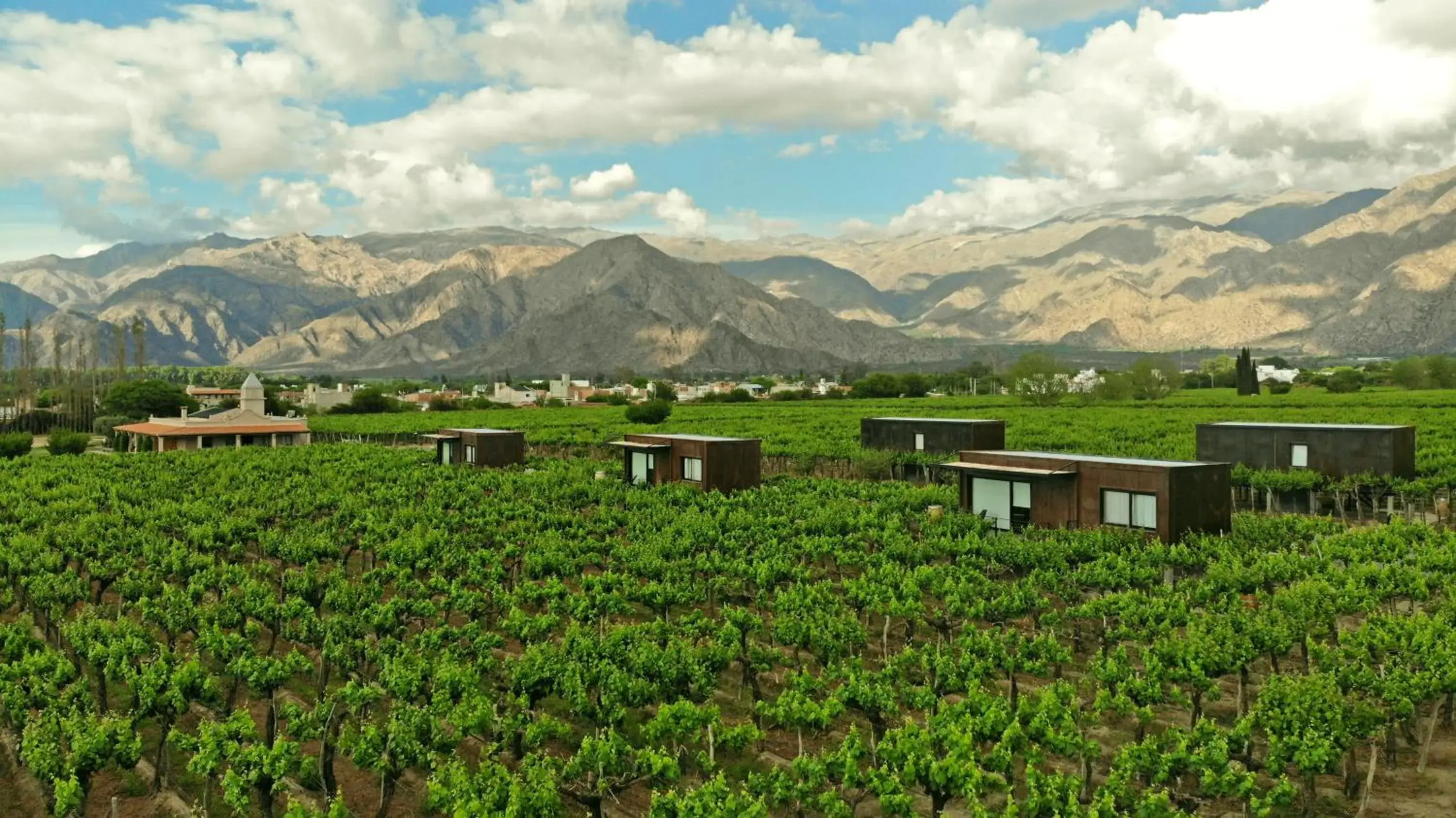 El Porvenir Wine Lodge El Porvenir Wine Lodge