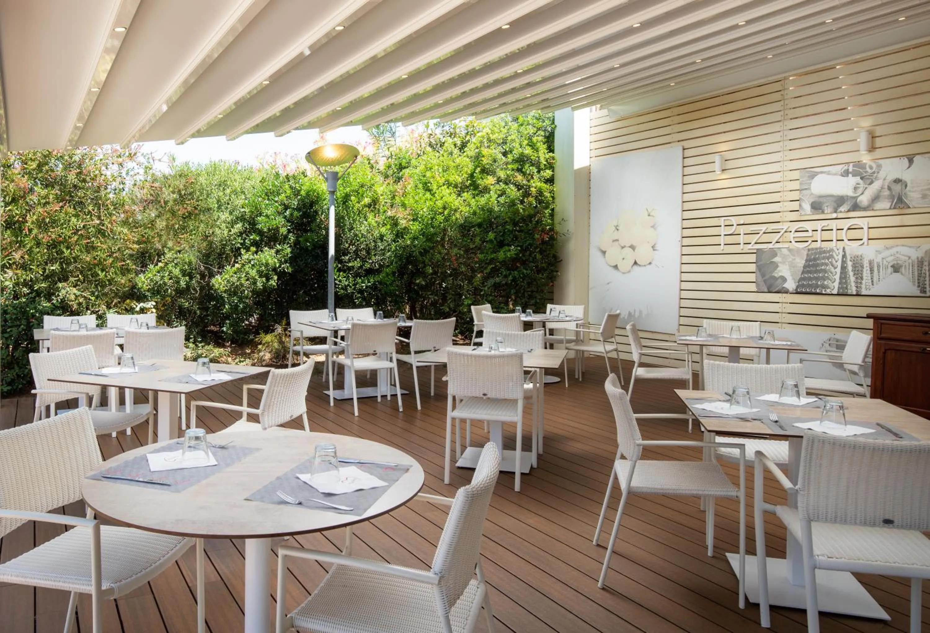 Restaurant/places to eat in VOI Tanka Selected