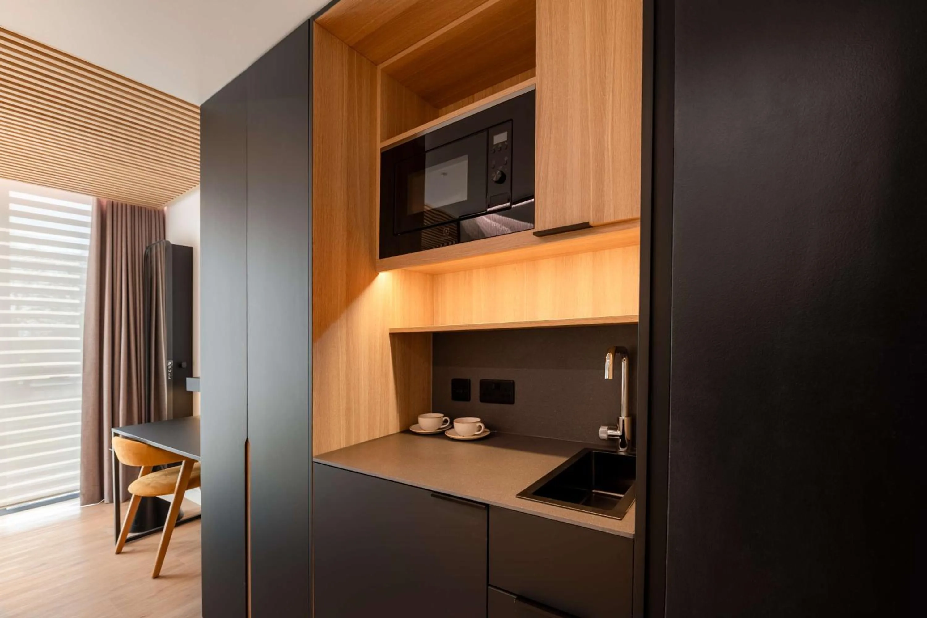 Kitchen or kitchenette in YOTELPAD London Stratford