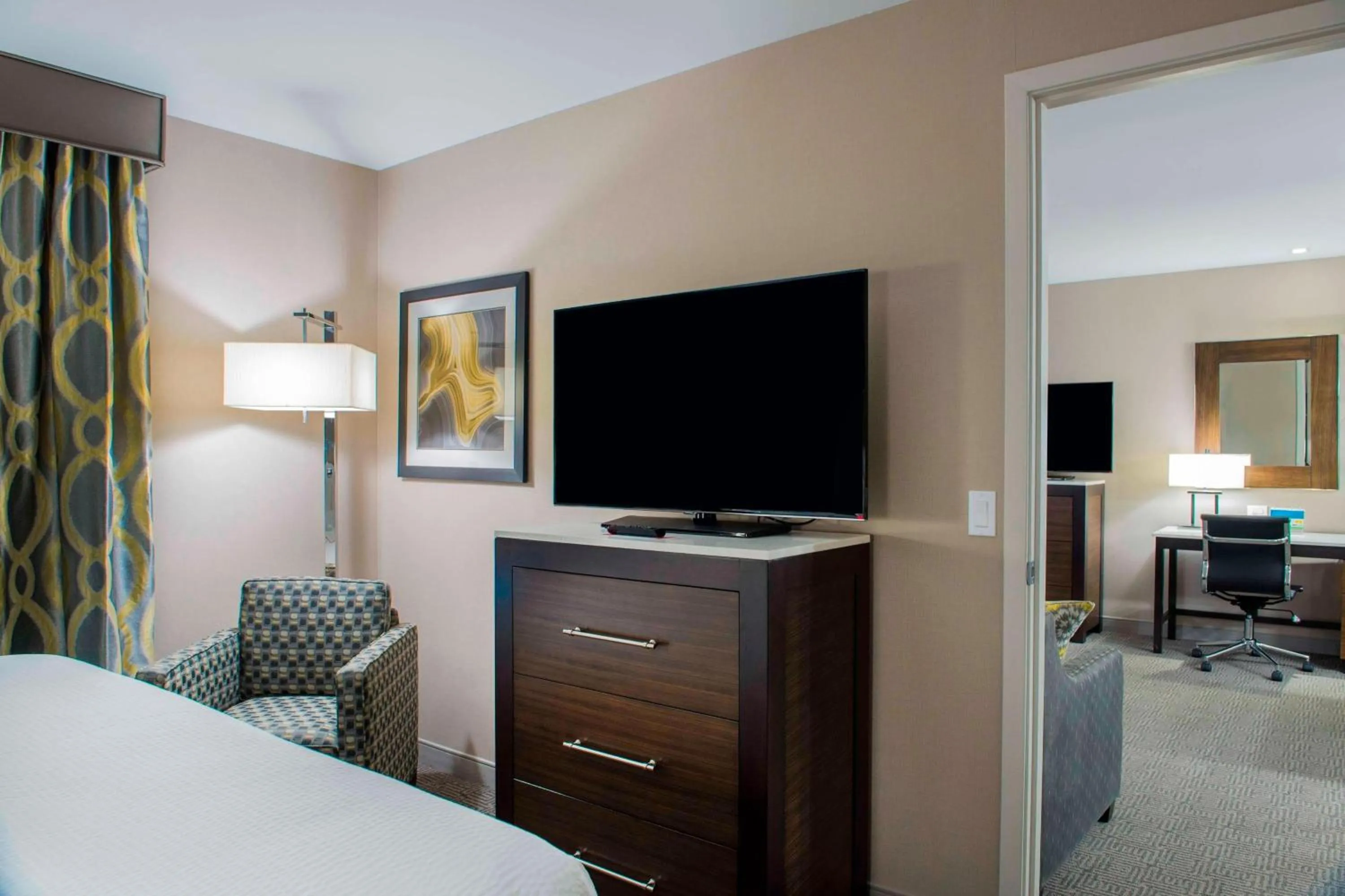 Bedroom, Bed in TownePlace Suites by Marriott Boston Logan Airport/Chelsea