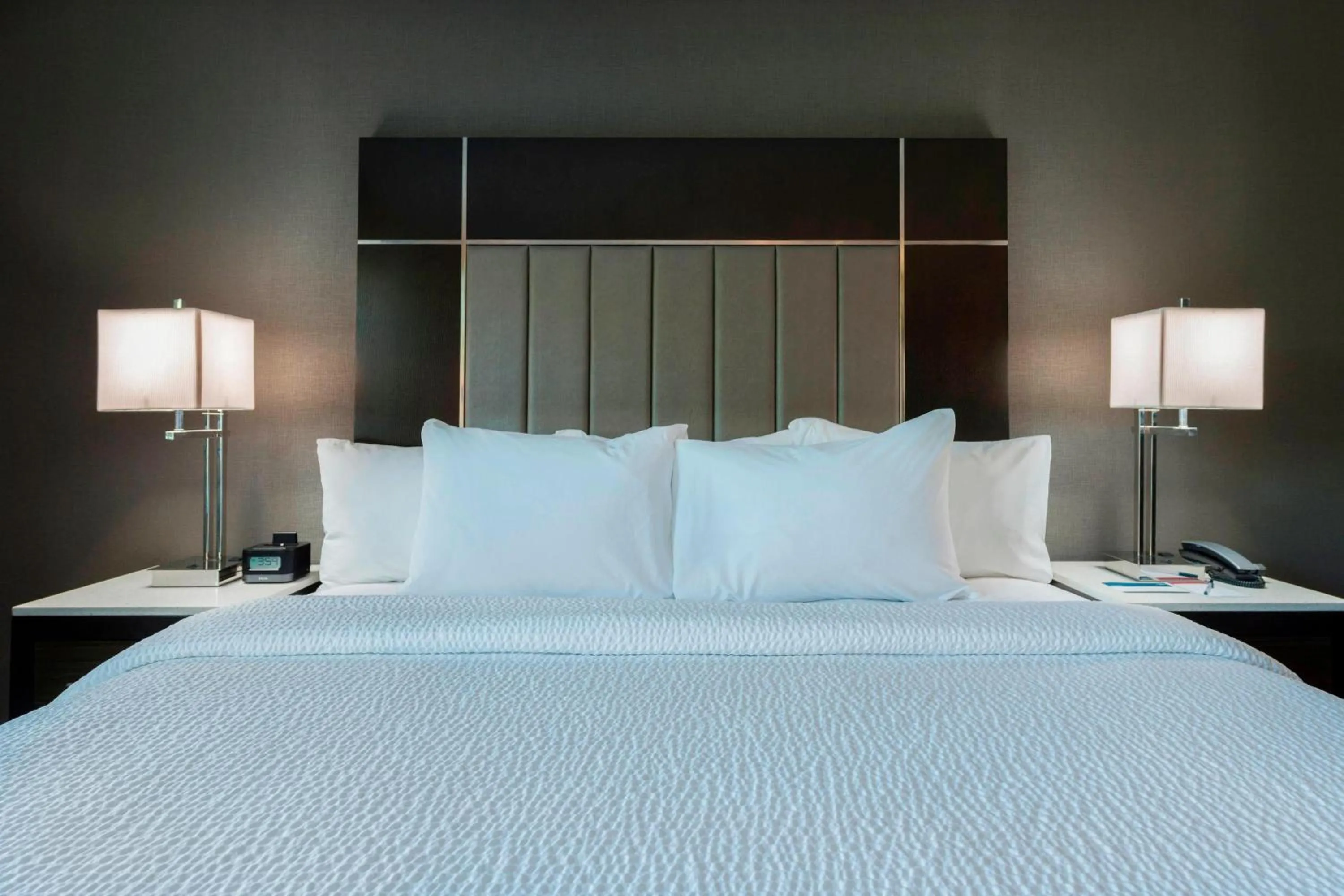 Photo of the whole room, Bed in TownePlace Suites by Marriott Boston Logan Airport/Chelsea