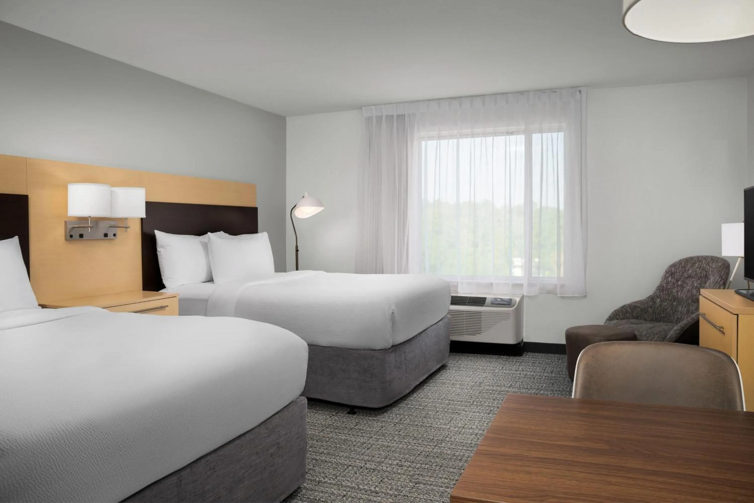 Photo of the whole room, Bed in TownePlace Suites by Marriott Gainesville Northwest