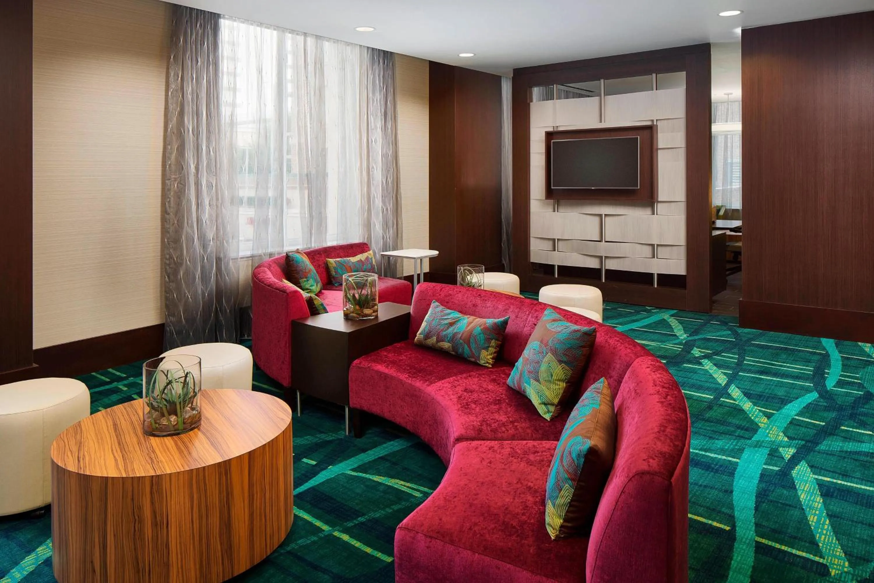 Lounge or bar in SpringHill Suites by Marriott Houston Downtown/Convention Center