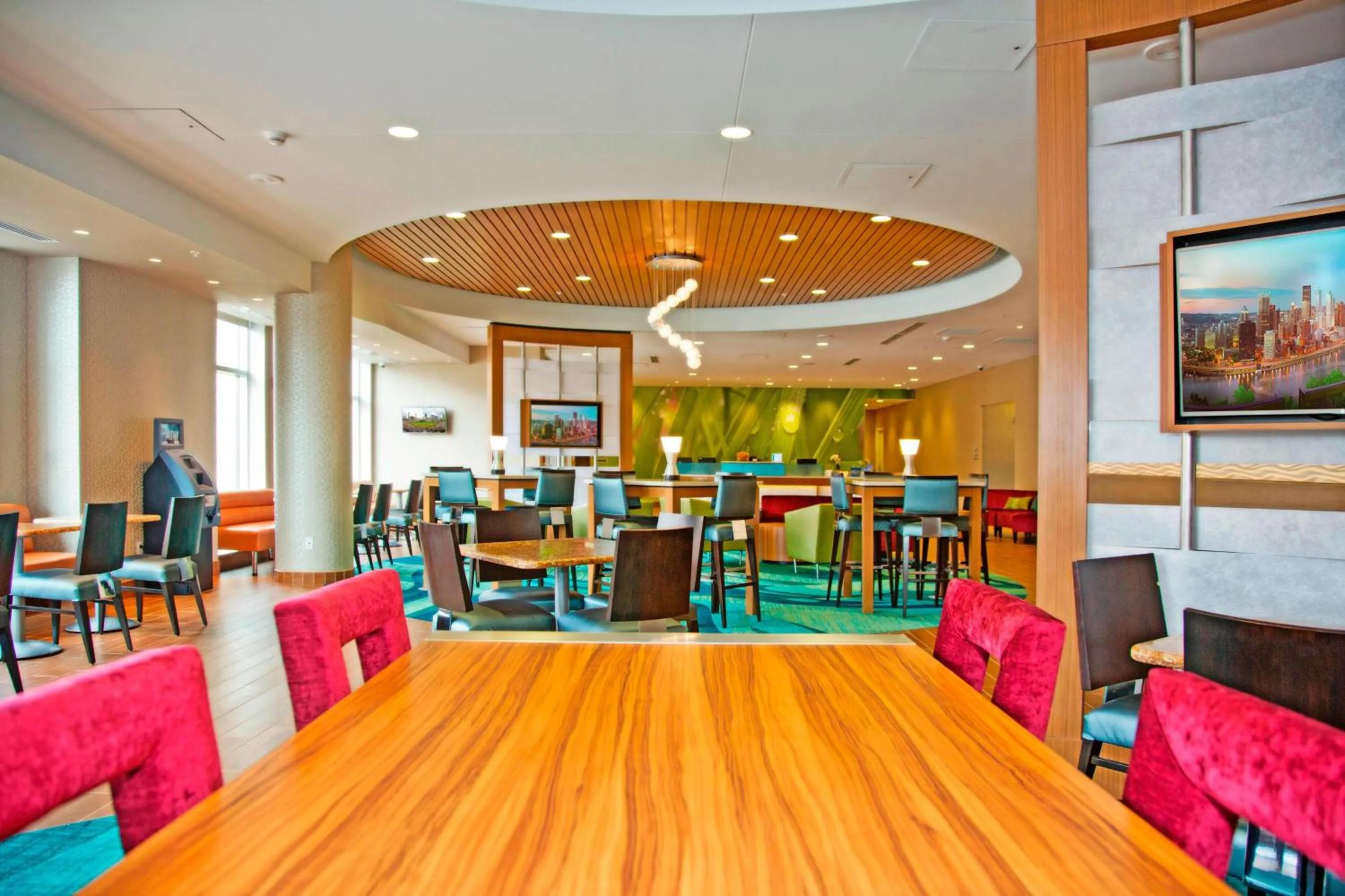 Lobby or reception in SpringHill Suites by Marriott Pittsburgh Mt. Lebanon