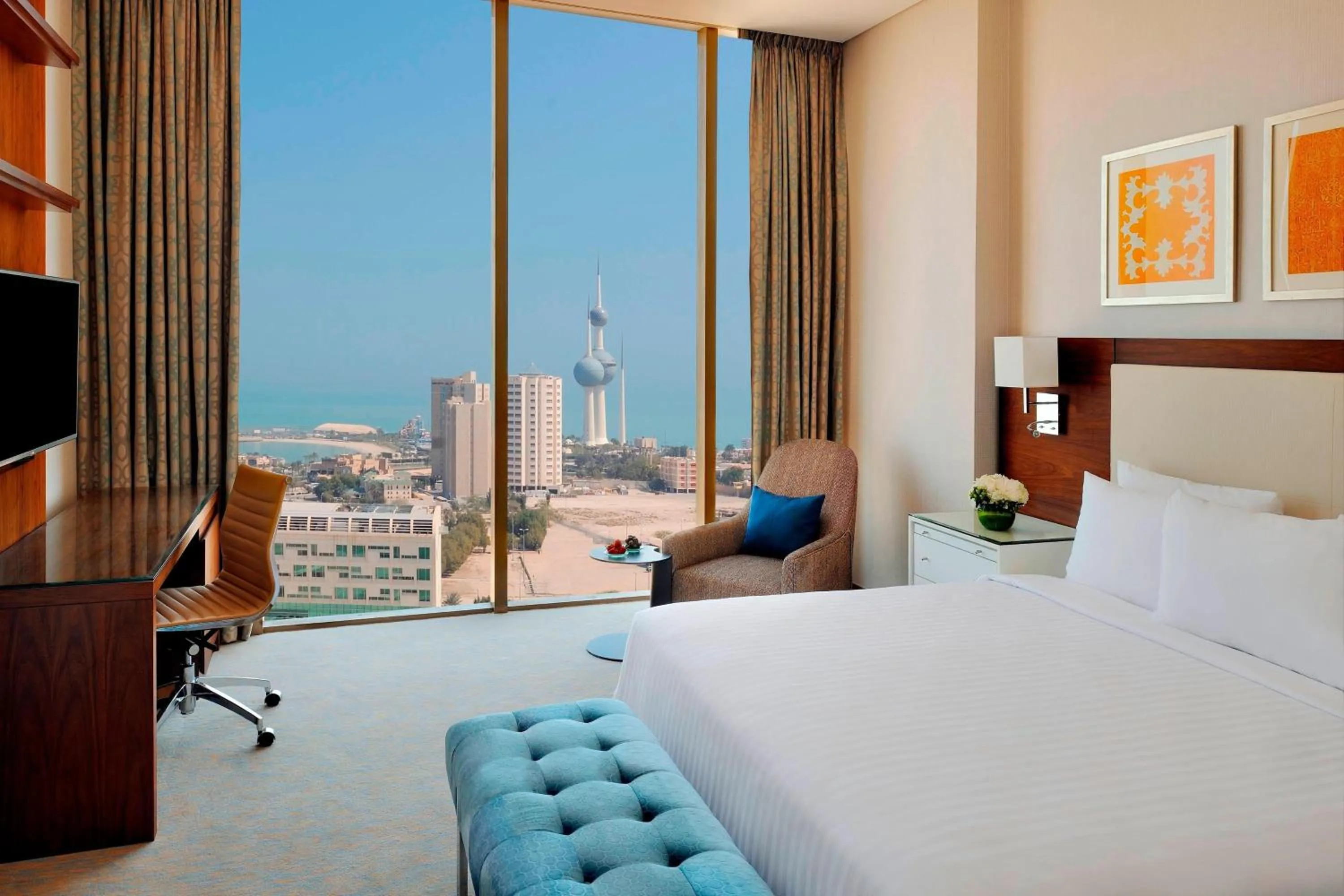 Bedroom, Bed in Residence Inn by Marriott Kuwait City