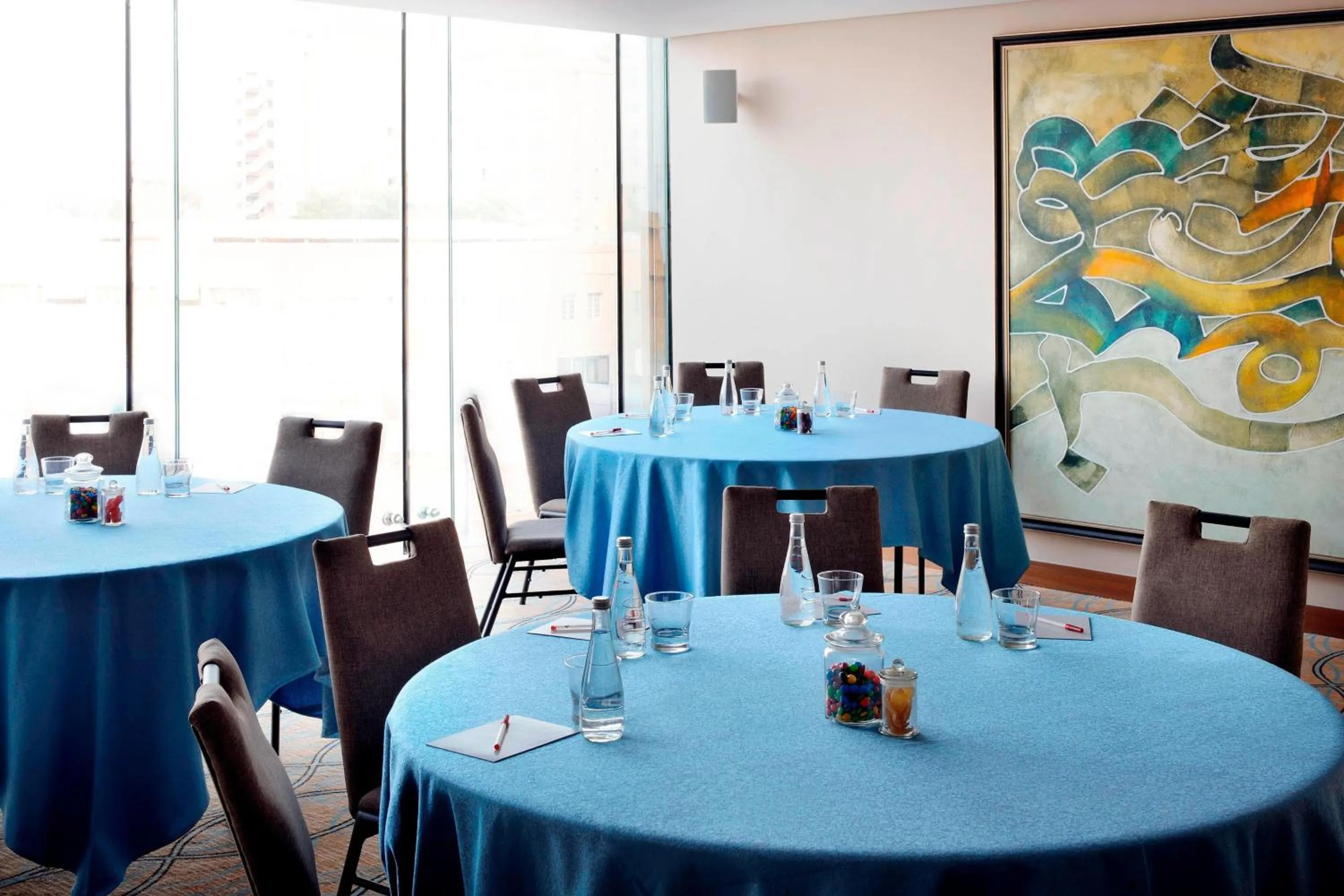 Meeting/conference room in Residence Inn by Marriott Kuwait City