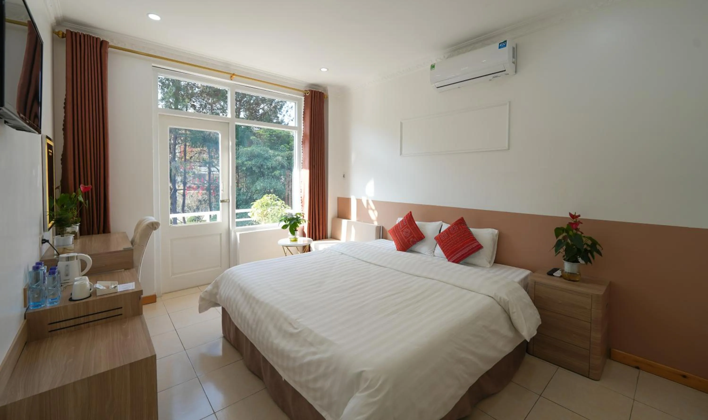 Bed in Cong Fu Hotel