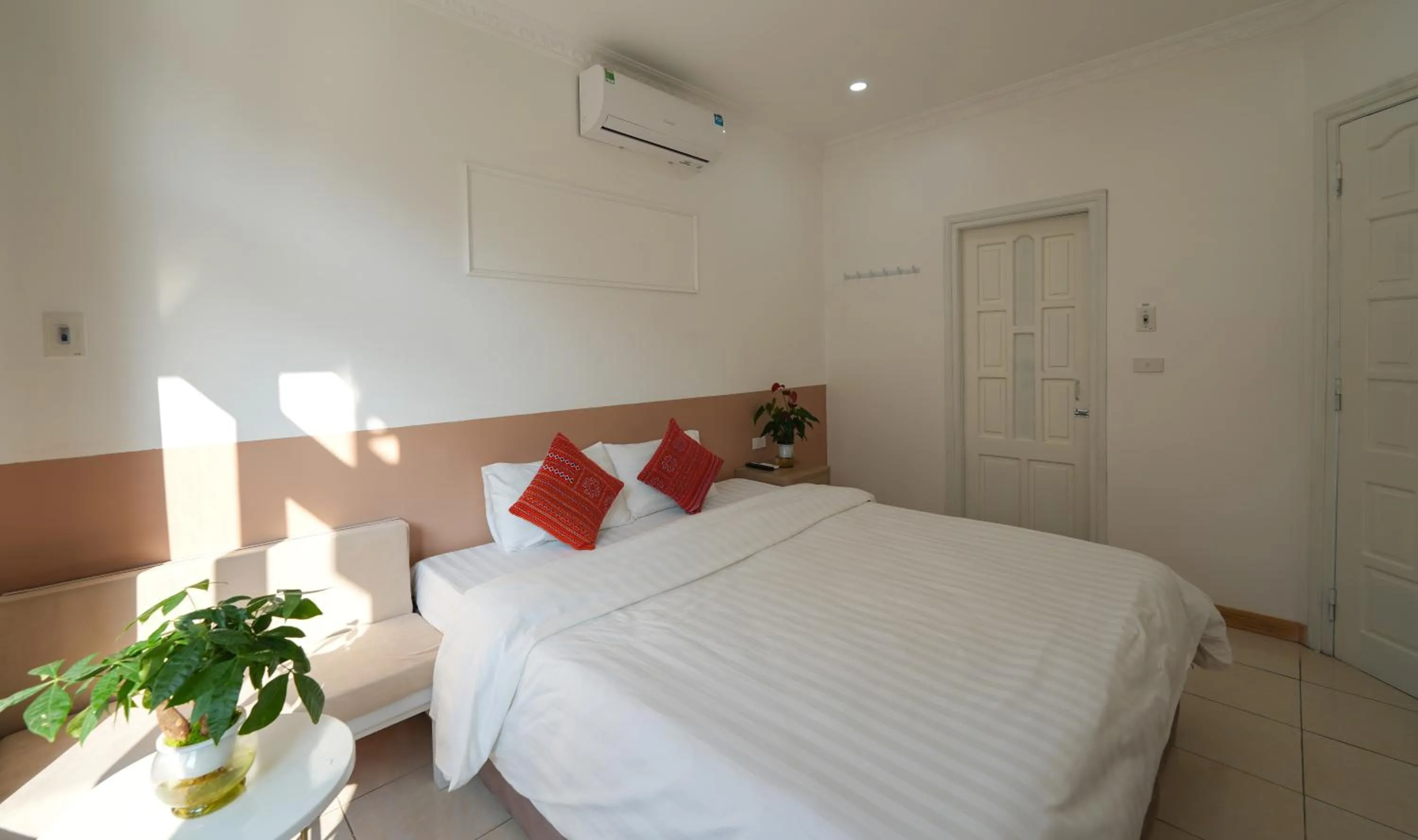 Bed in Cong Fu Hotel